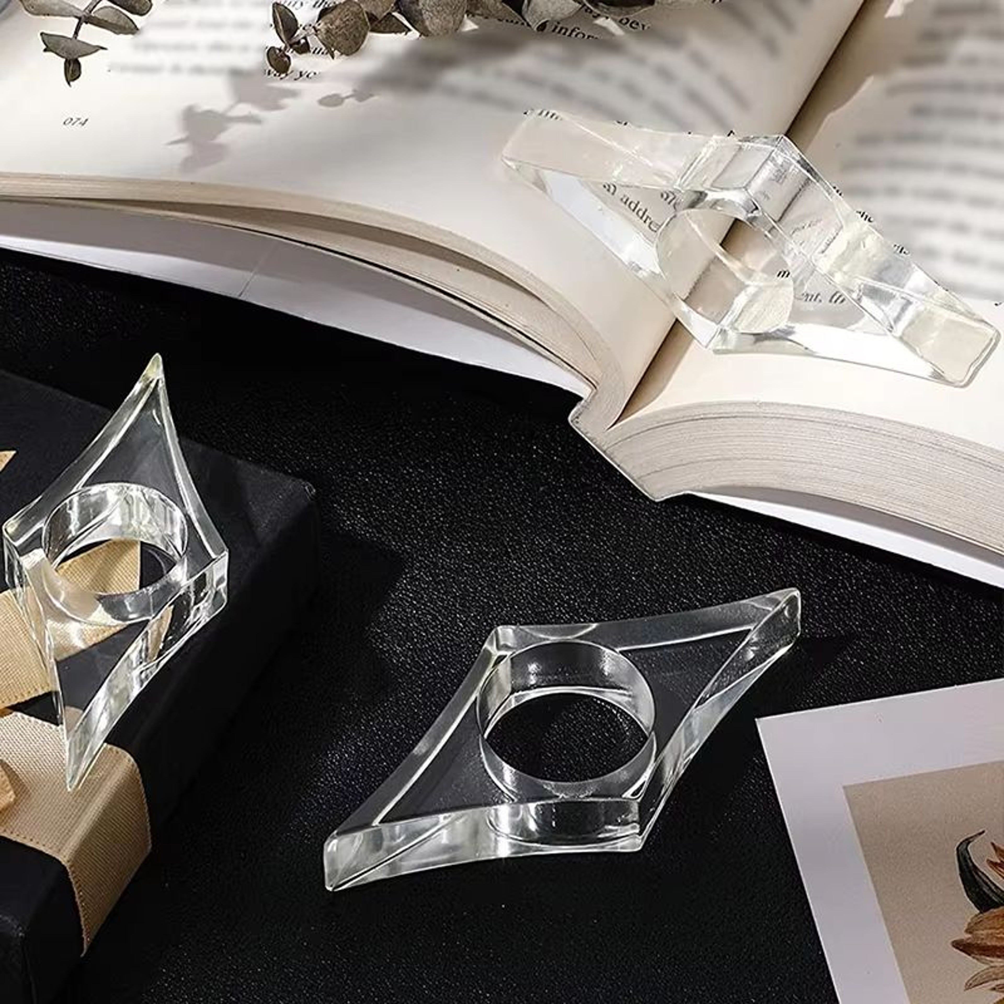 MultiFunction Acrylic Thumb Book Support Page Holder Convenient Bookmark School Office Supplies Boo 4