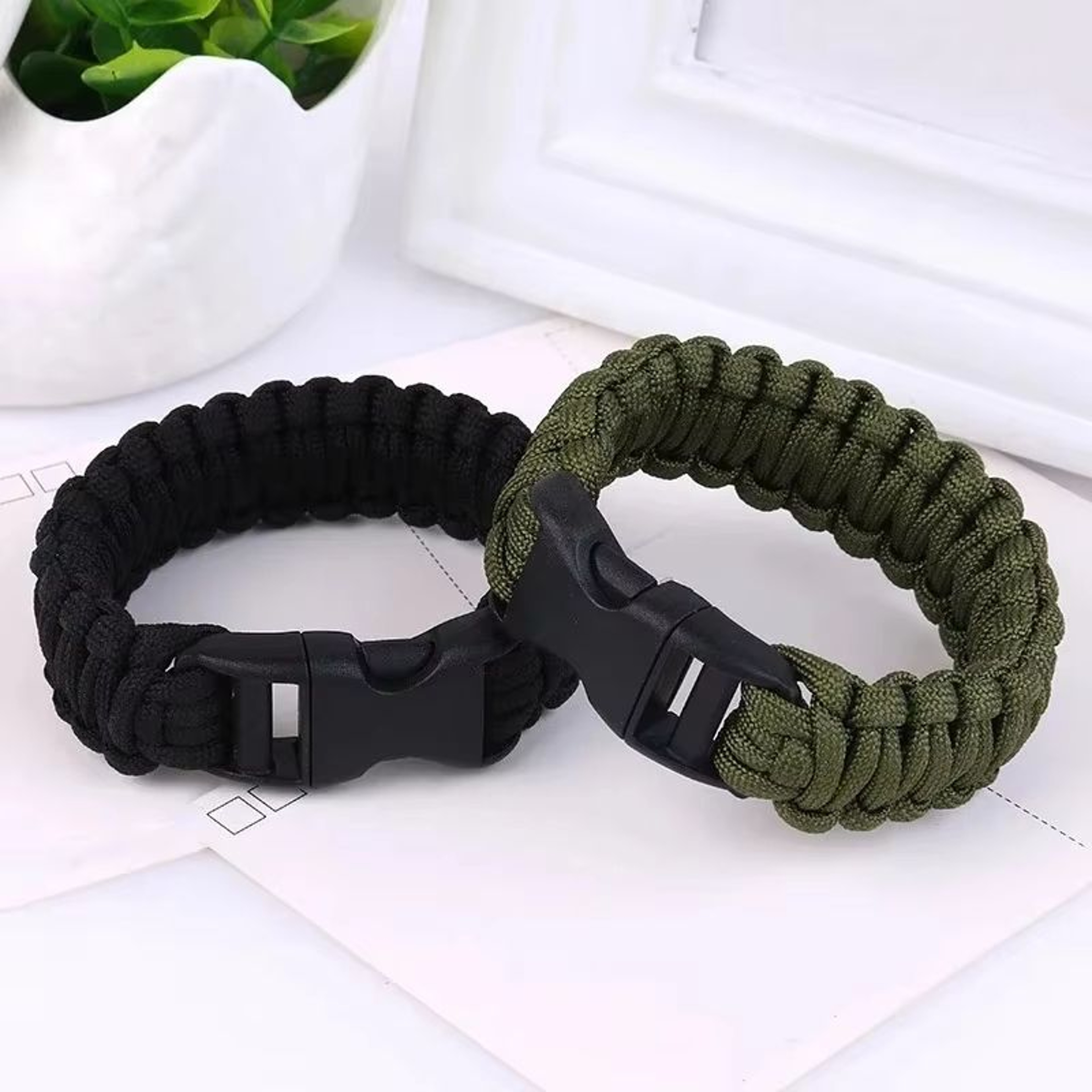 9 In Seven Core Paracord Survival Bracelet Outdoor Emergency EDC Rope Tool 0