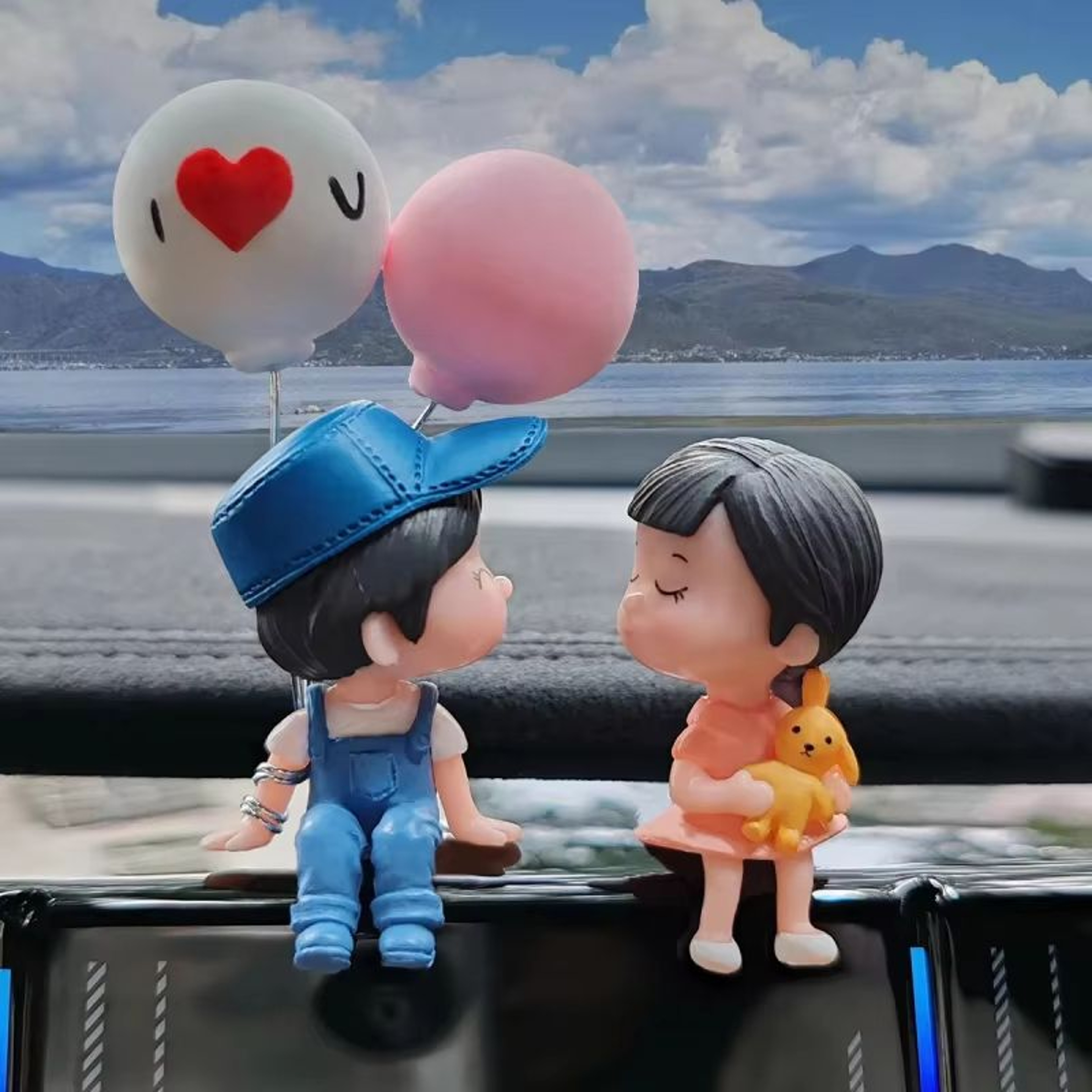 Car Interior Cute Cartoon Balloon Ornament  Dashboard Decoration For Couples 12 Pcs 0
