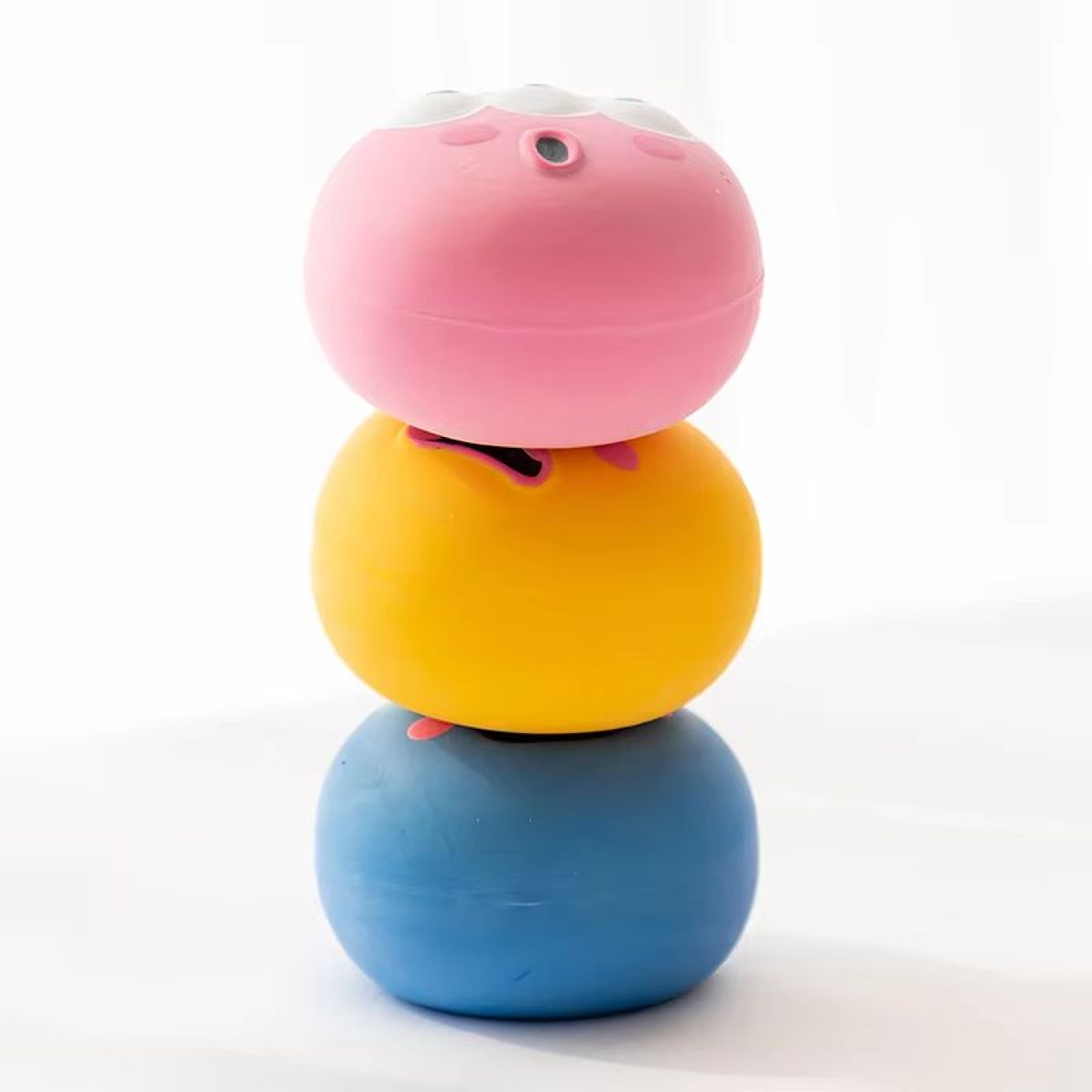 Squeaky Rubber Dog Ball Chew Toy Bite Resistant Tooth Cleaning Interactive Pet Ball 4