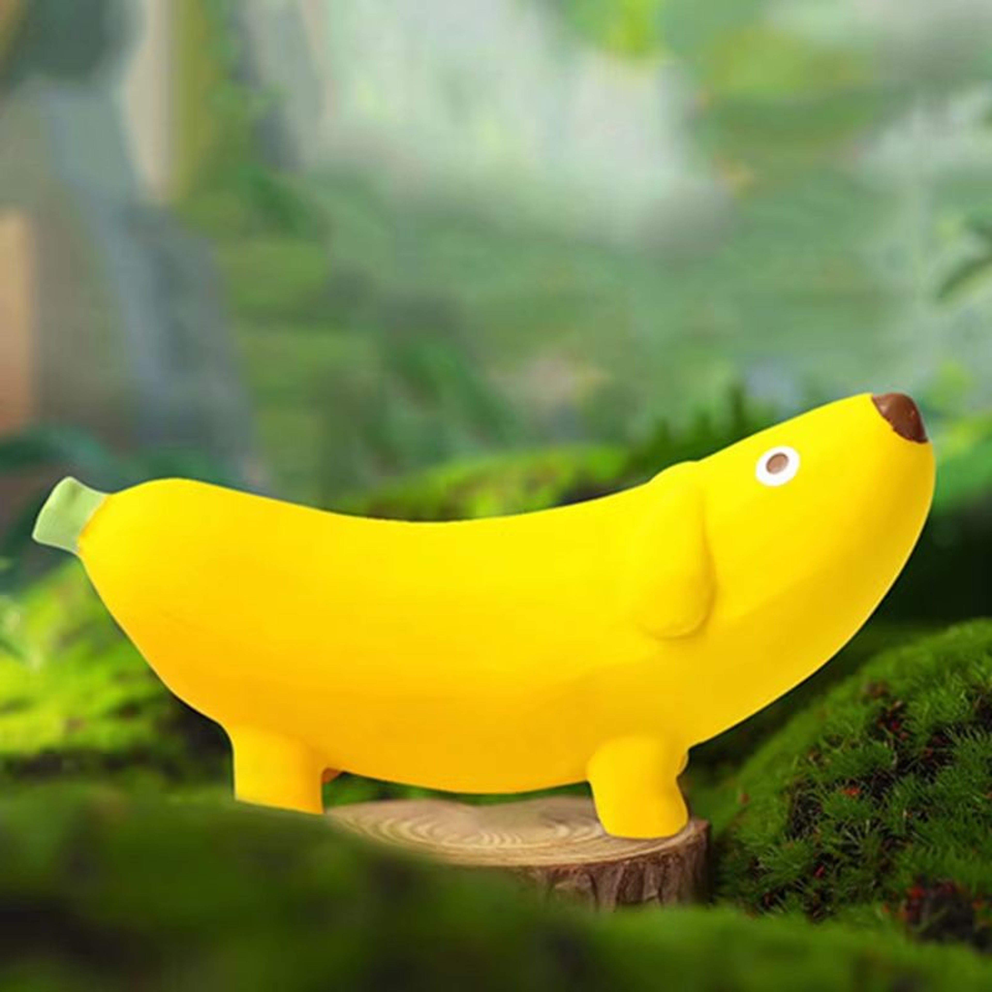BananaShape Squeaky Dog Toy Latex Chew Toy  BiteResistant Interactive Pet Toy 1