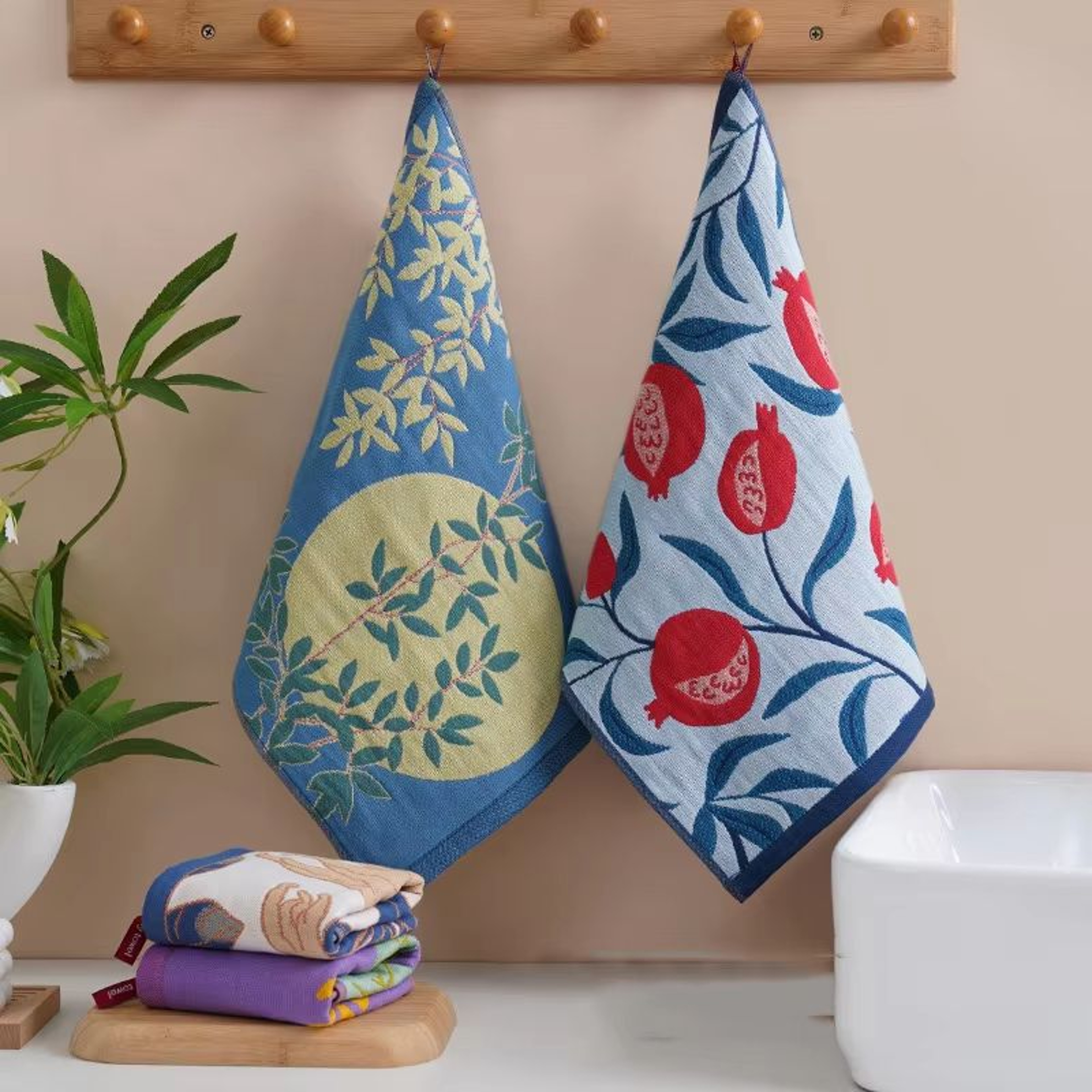 Large Cotton Gauze Kitchen  Hand Towel  QuickDry Decorative Tea Towel 134x157in 1