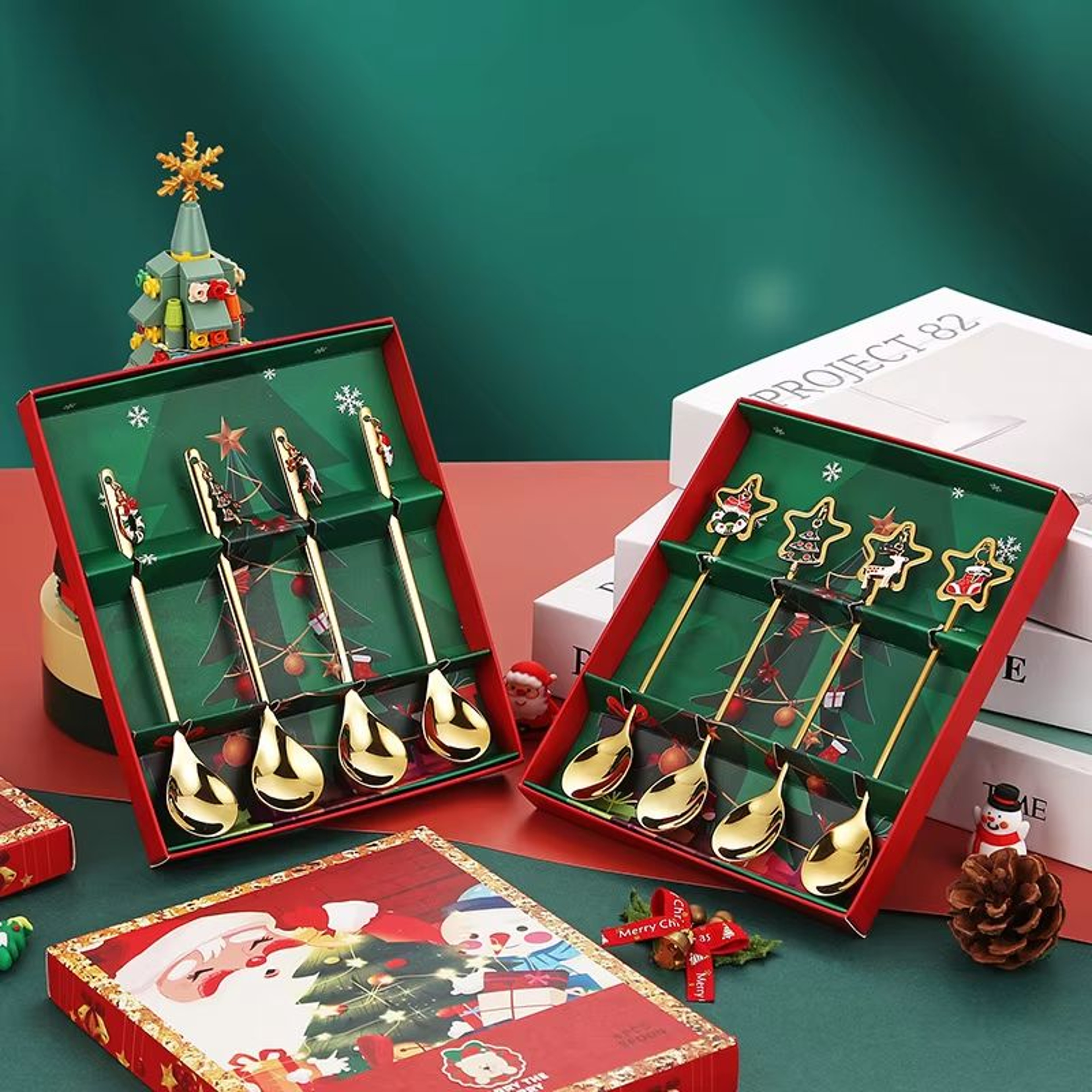 4PCS Christmas Coffee Spoon Set Gold Stainless Steel Festive Tableware 1
