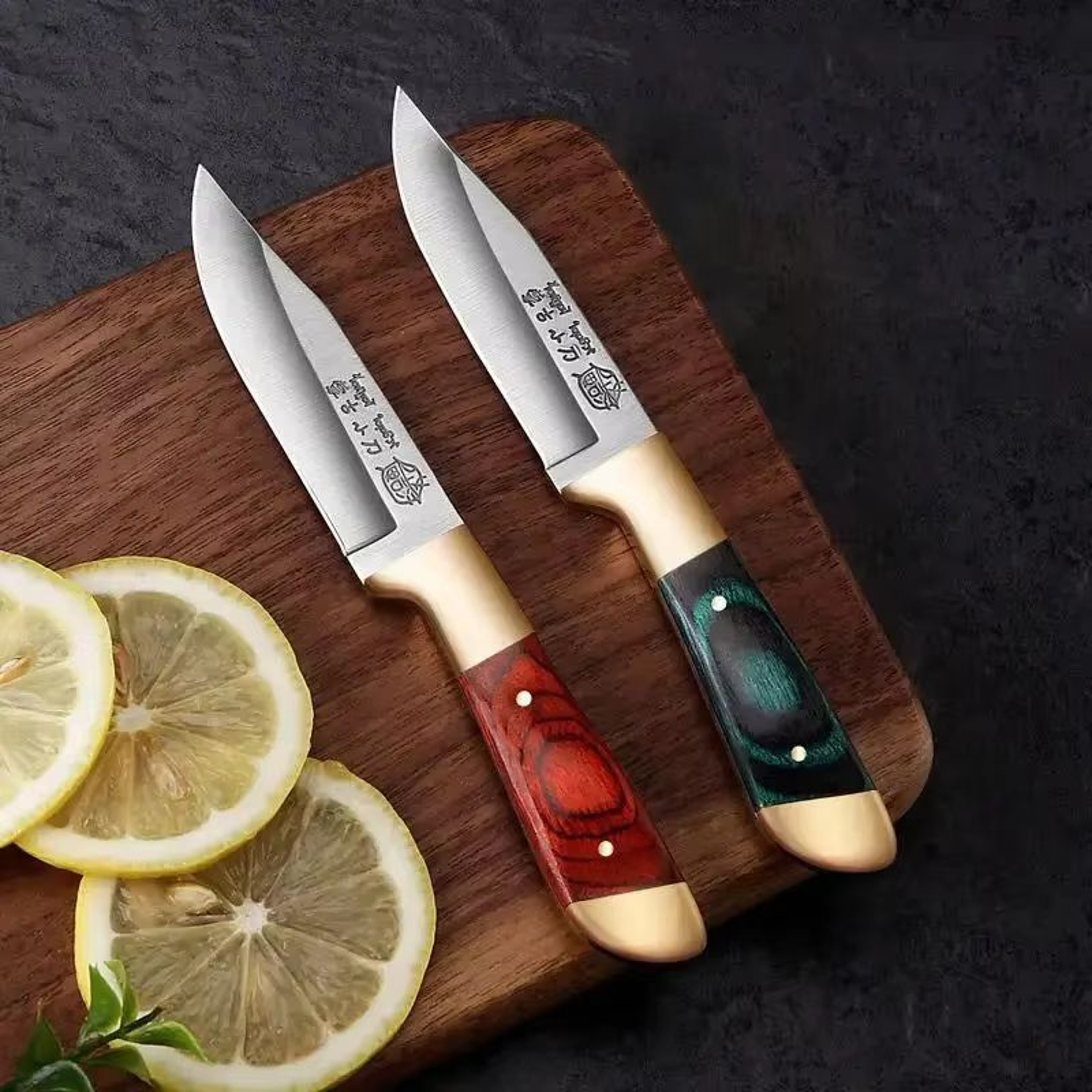 Compact Outdoor Utility Knife With Sharp Blade 0