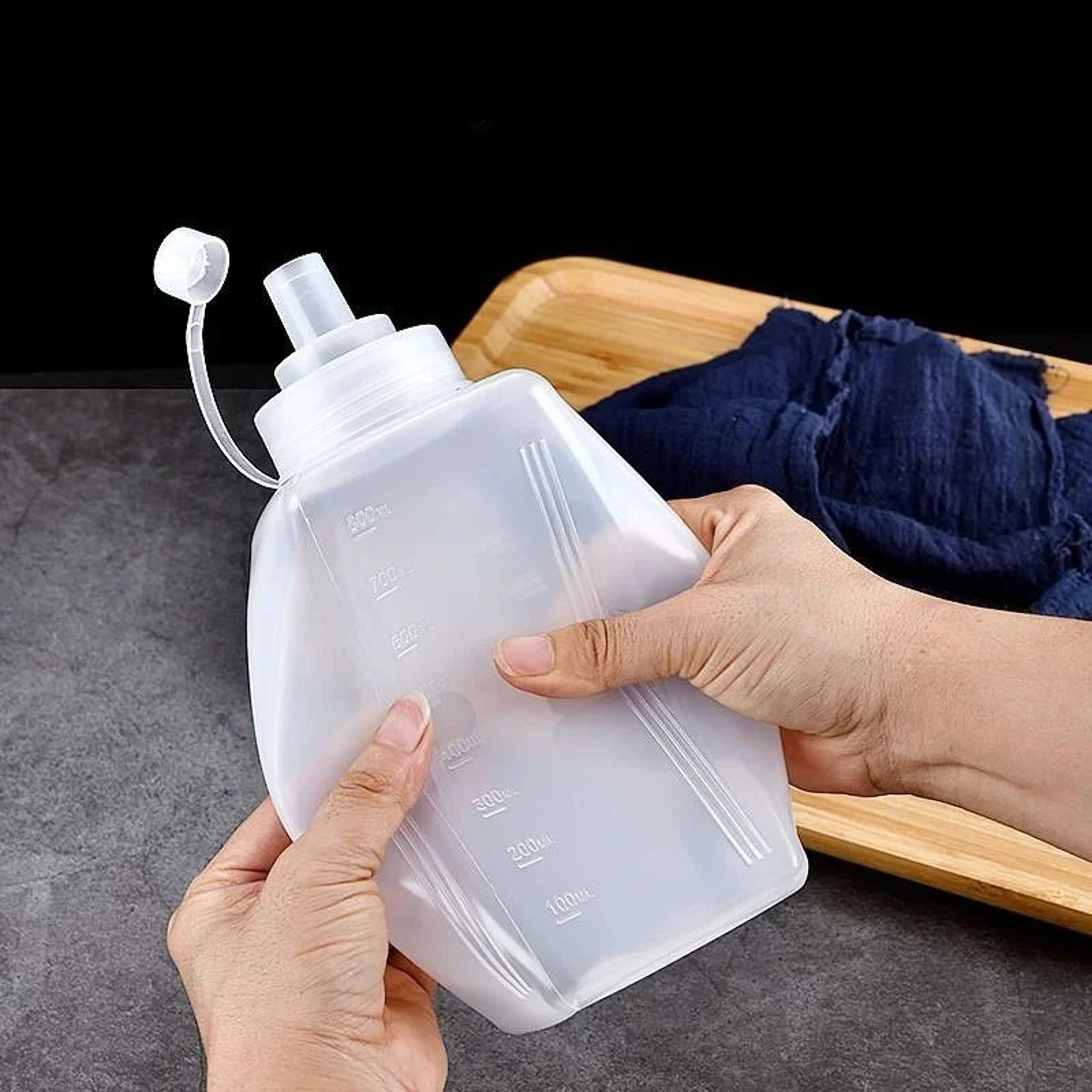 4501000 Ml Plastic Squeeze Condiment Bottles With Lid For Jam Salad Dressing And Kitchen Storage 4