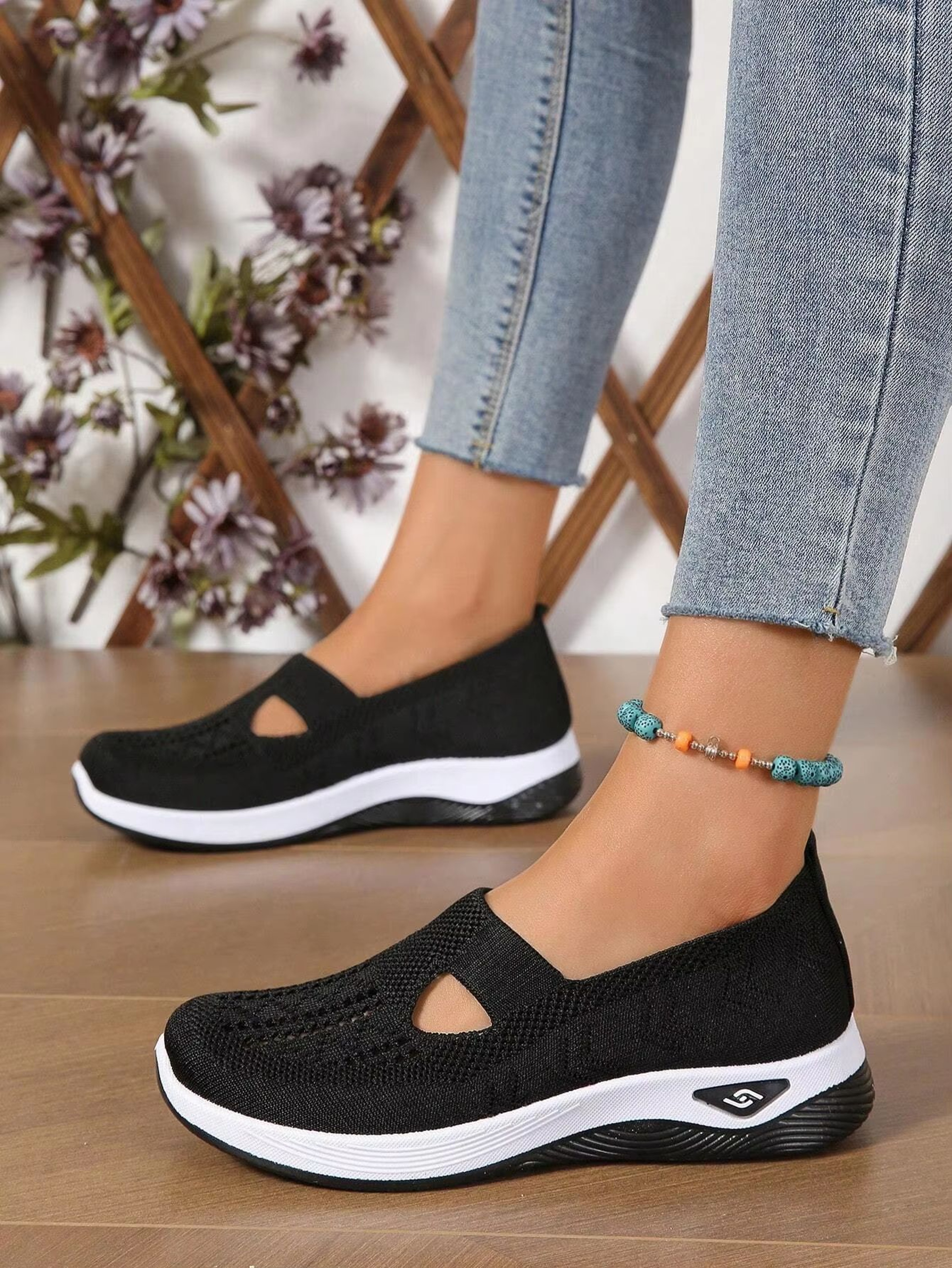 Womens Solid Color Breathable LowTop Summer Casual Sneakers 2