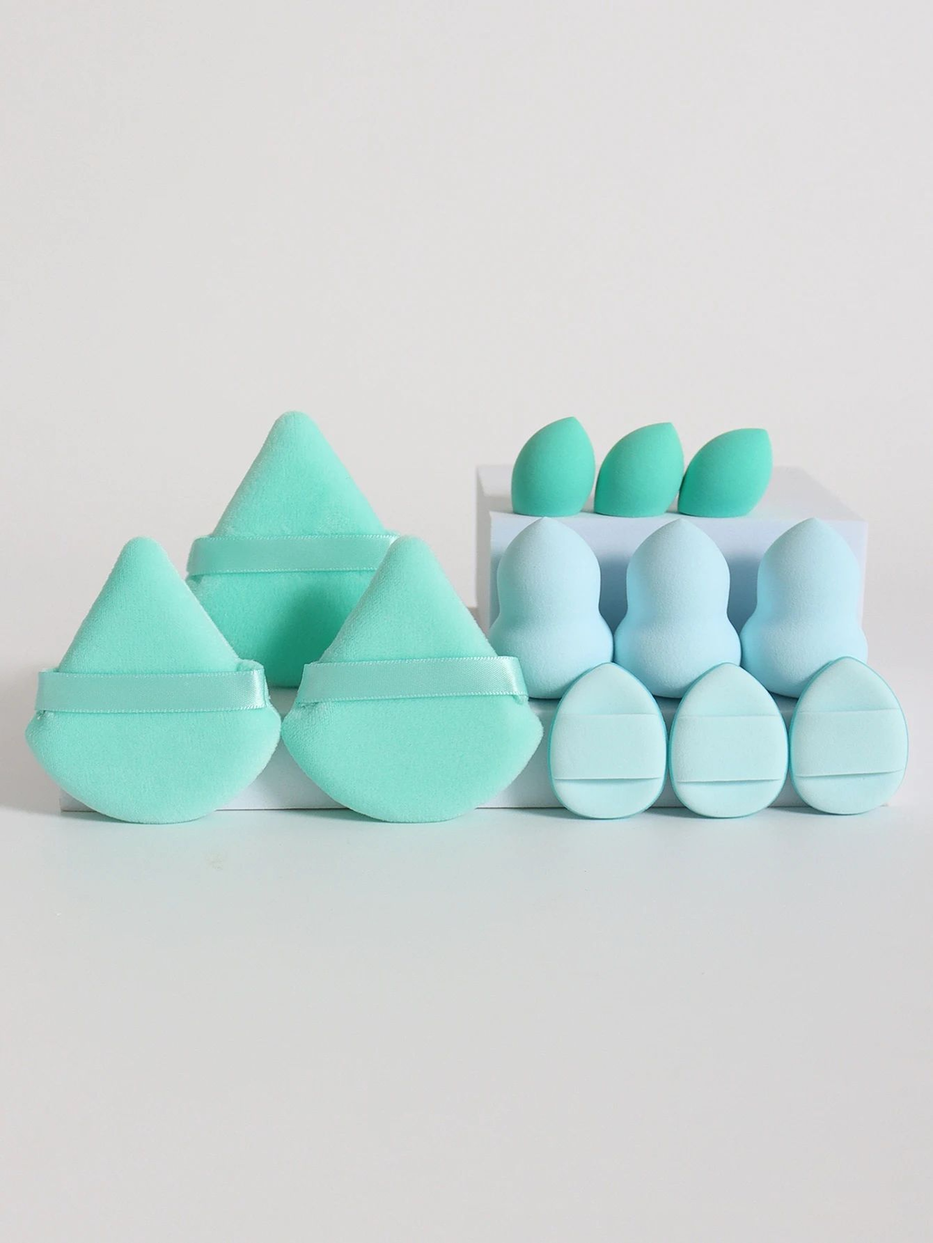 AllPurpose 12Piece Makeup Sponge Set With Puffs And Beauty Eggs 4