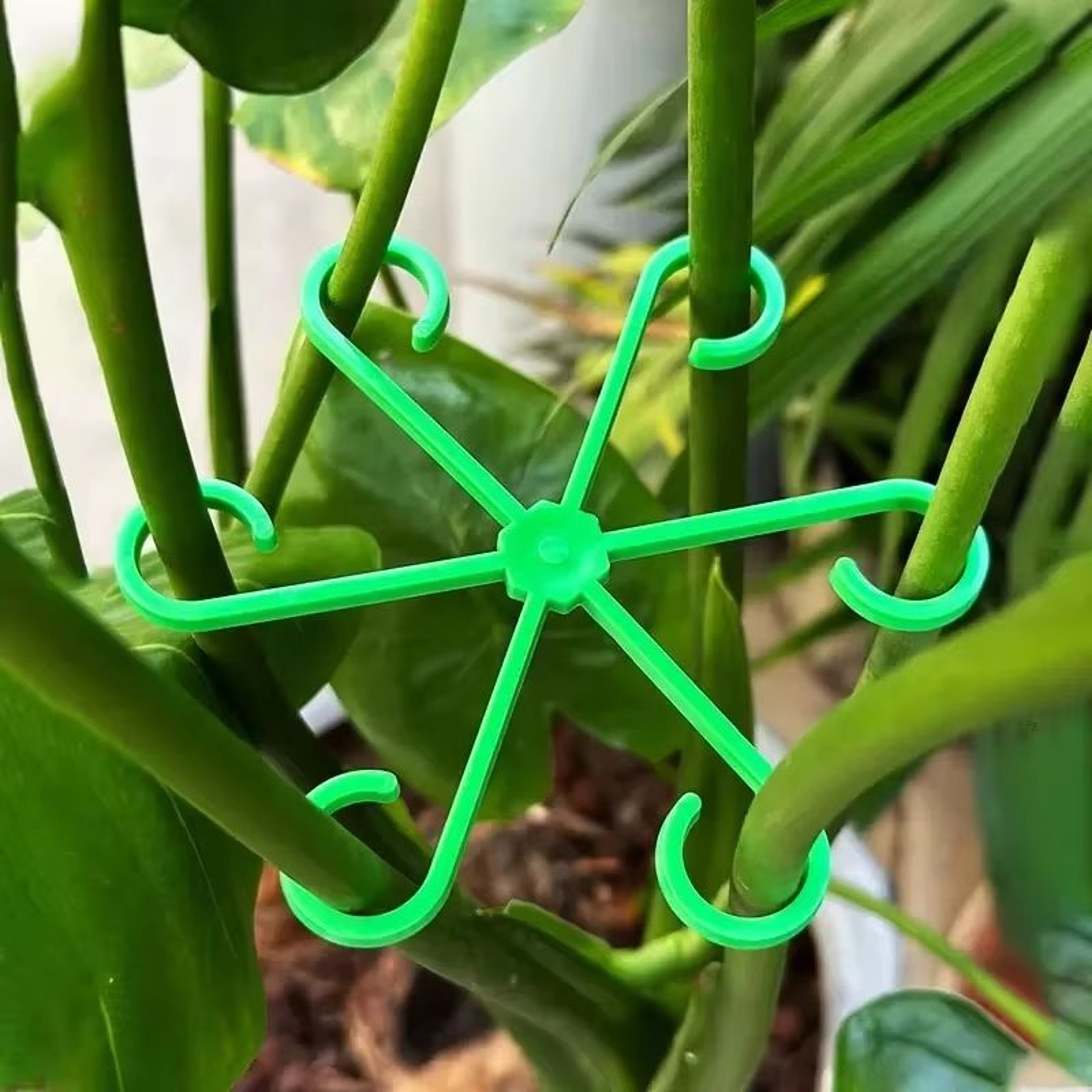 Reusable Plant Stem Support Stakes Plastic Plant Trellis Hoops For Climbing Houseplants 0