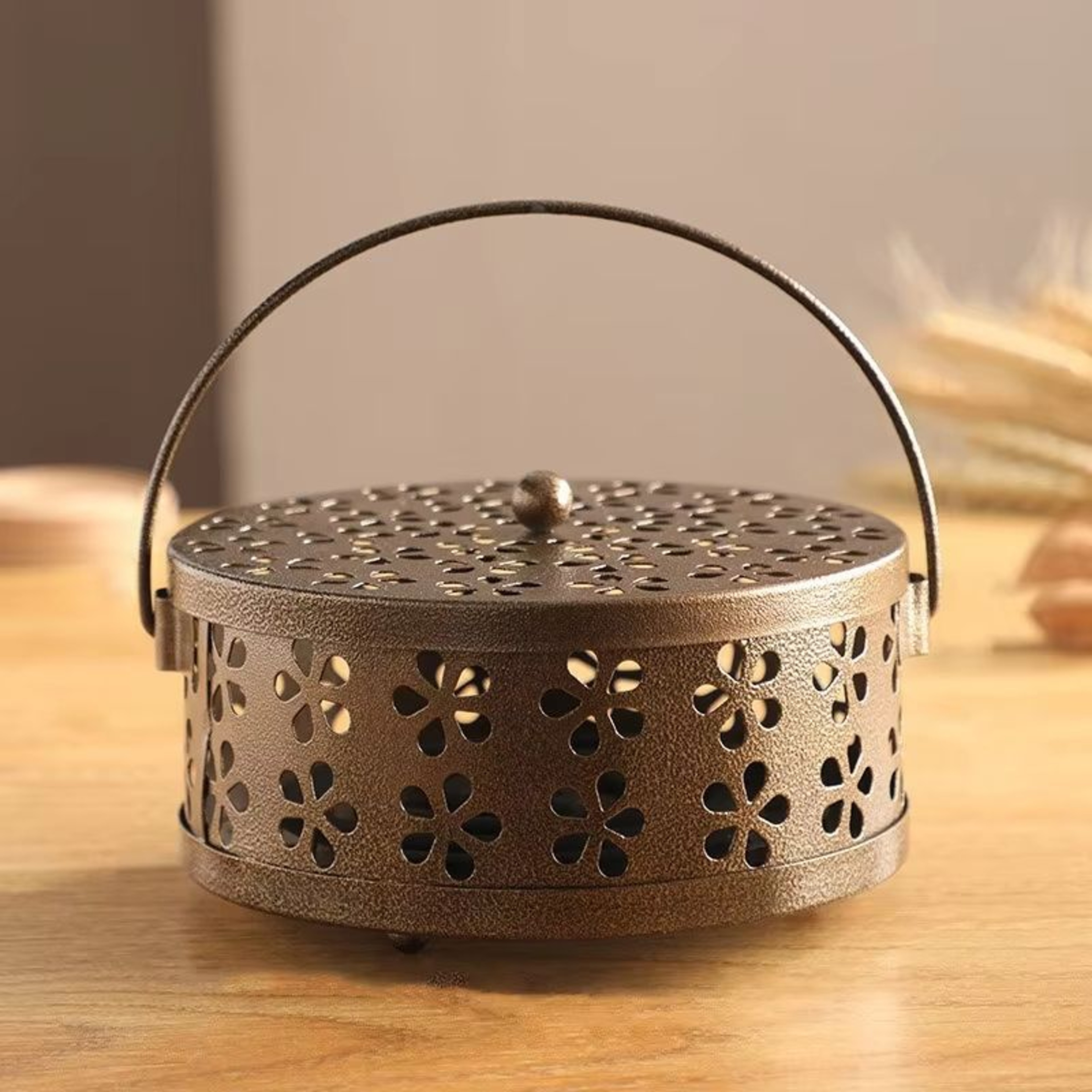 Vintage Cast Iron Mosquito Coil Holder And Incense Burner With Handle 6