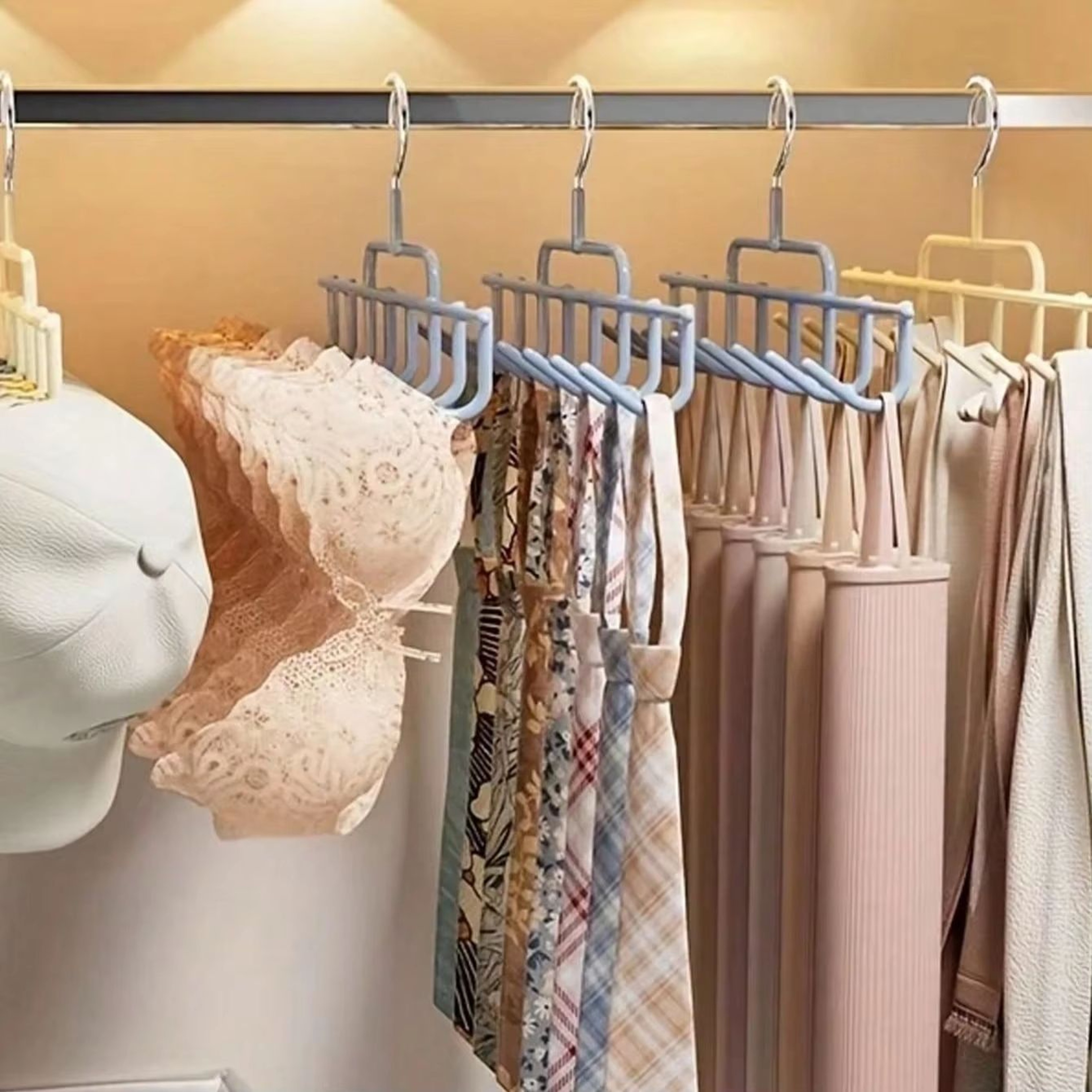 MultiFunctional Closet Organizer For Belts Ties Scarves And Hats 2