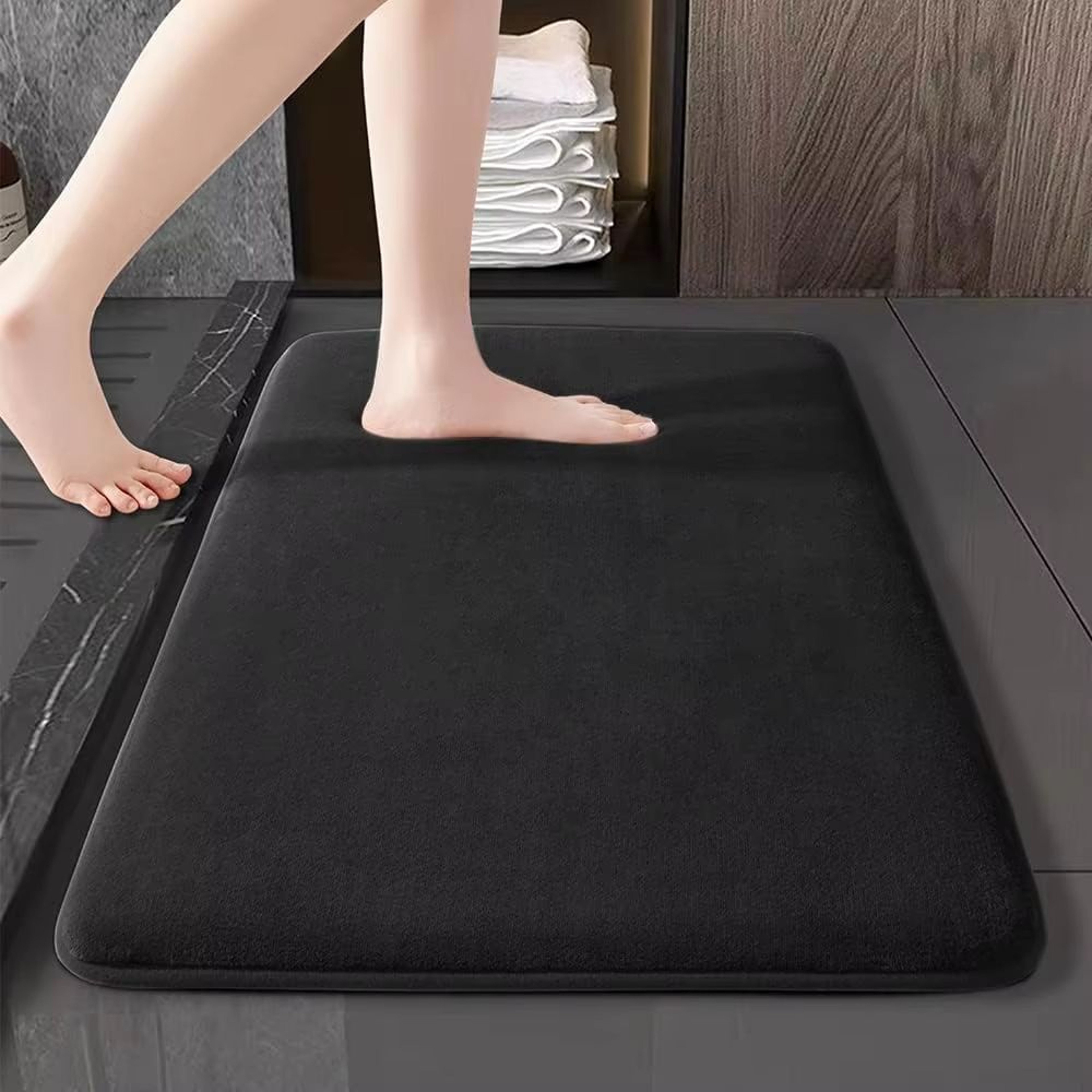 Super Absorbent Coral Velvet Bathroom Floor Mat With AntiSlip Backing 8