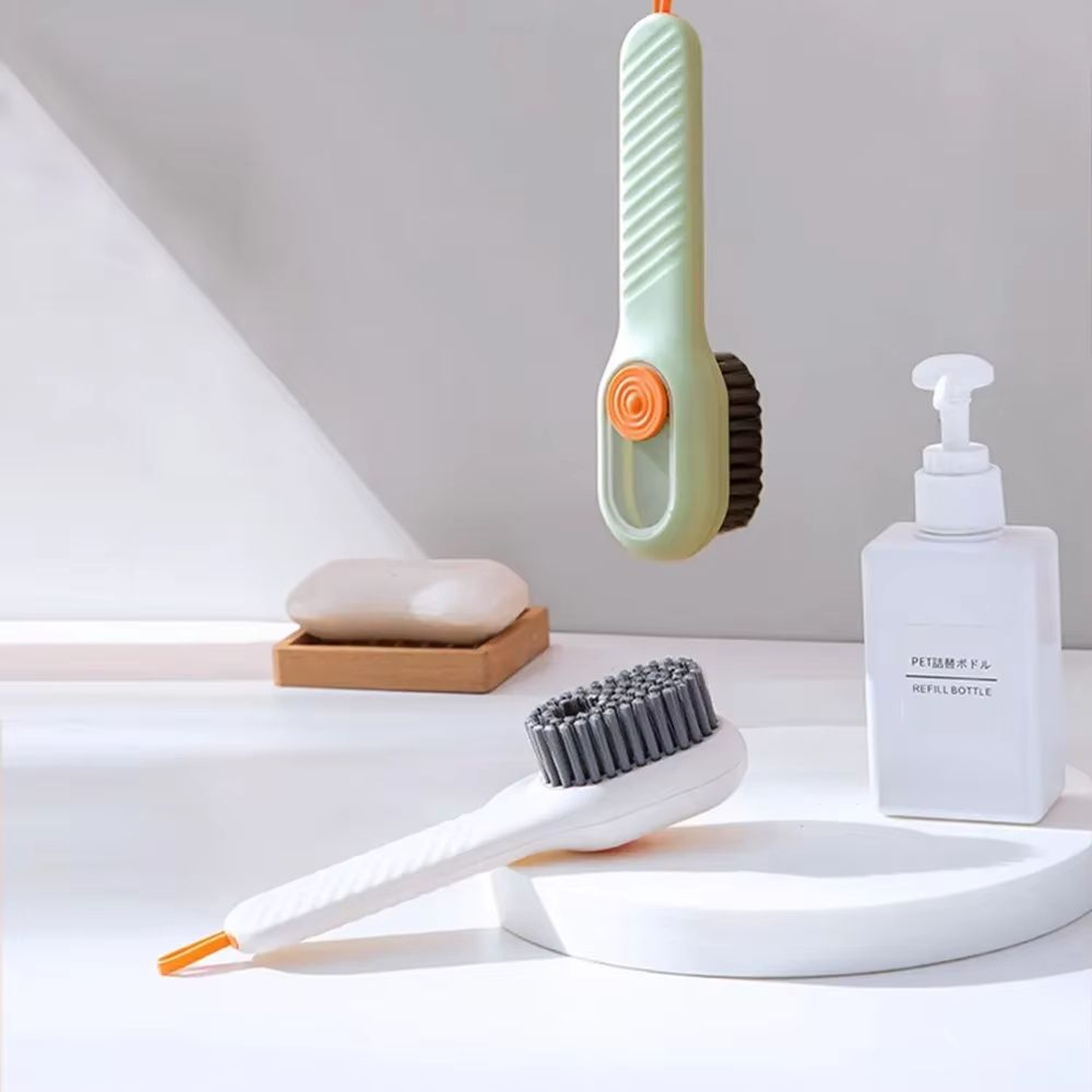 Multifunction LongHandle Shoe Cleaning Brush With Soft Bristles And Automatic Liquid Dispenser 1