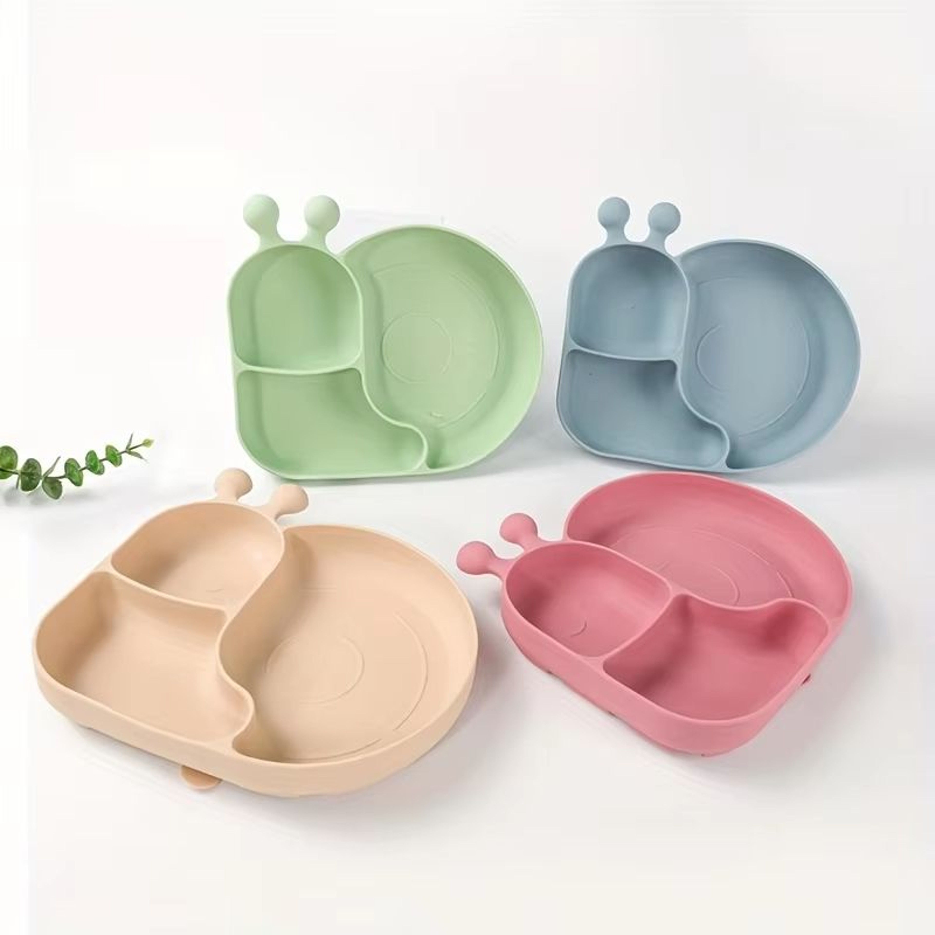 Silicone Baby Food Plates With Suction Cups 3Grid Cartoon Dinner Tableware For Toddlers 2