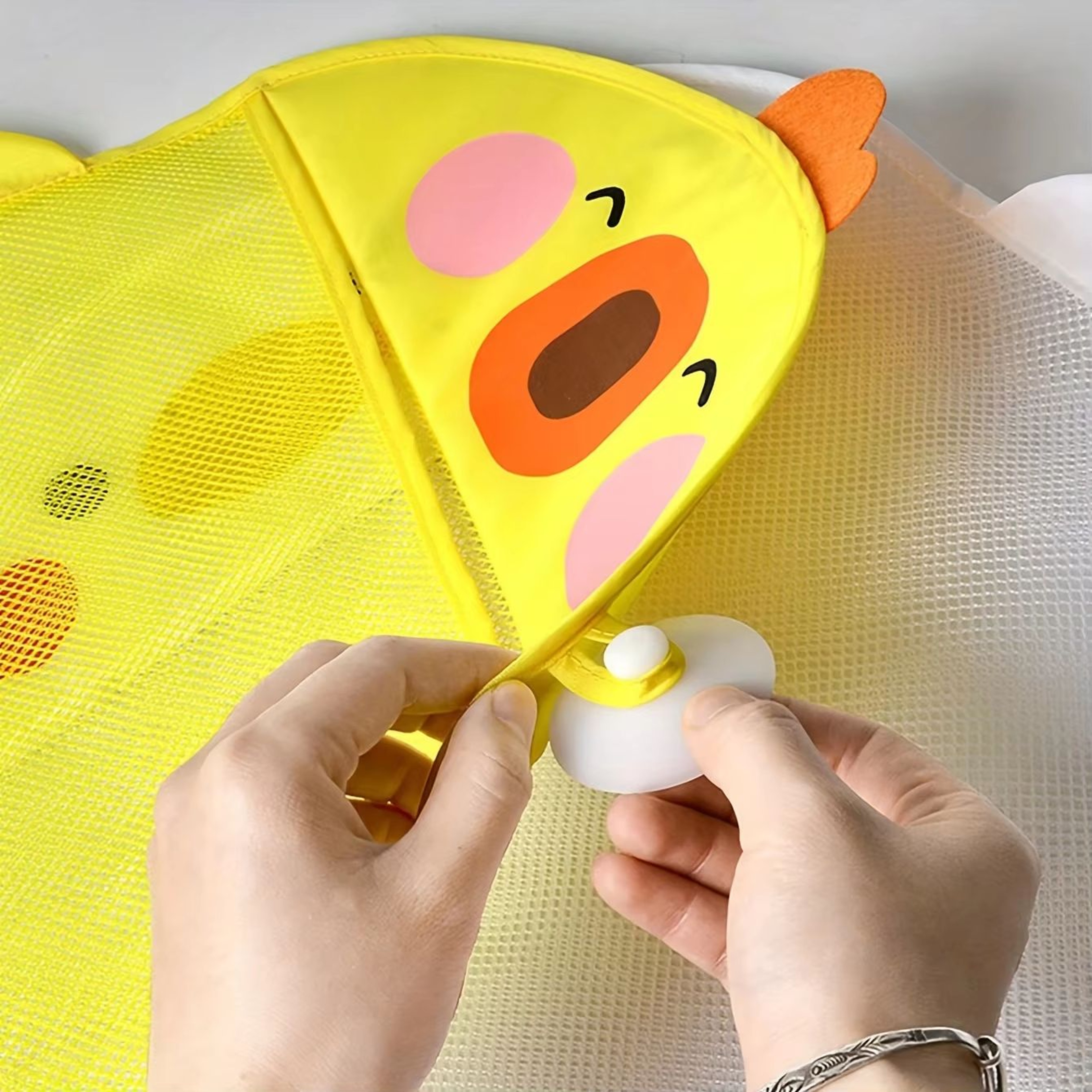 Quick Dry Cartoon Bathroom Storage Bag With Suction Cup For Bath Toys 4