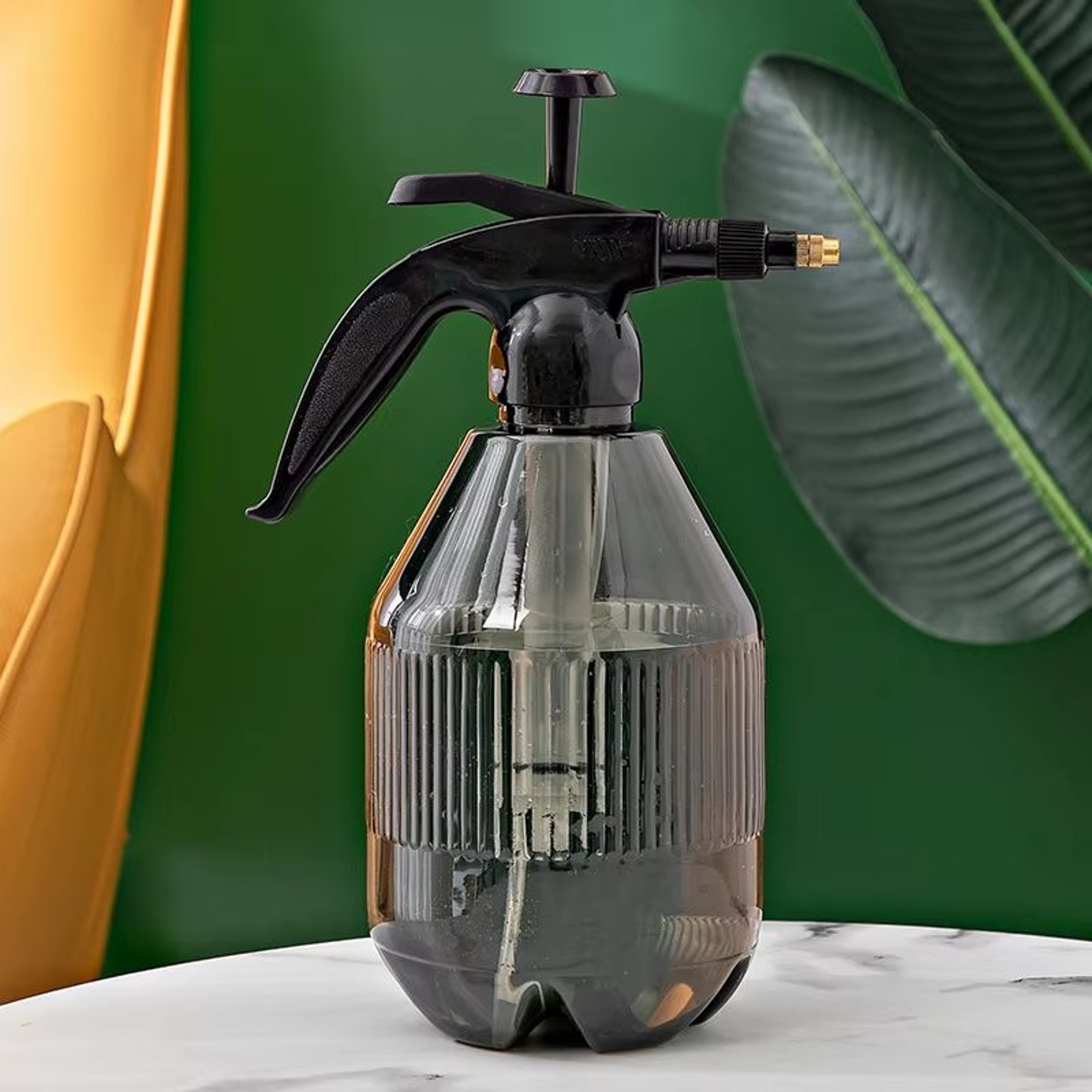 25 Fl Oz  676 Fl Oz MultiFunction Pneumatic Spray Bottle Pressure Watering Can 3