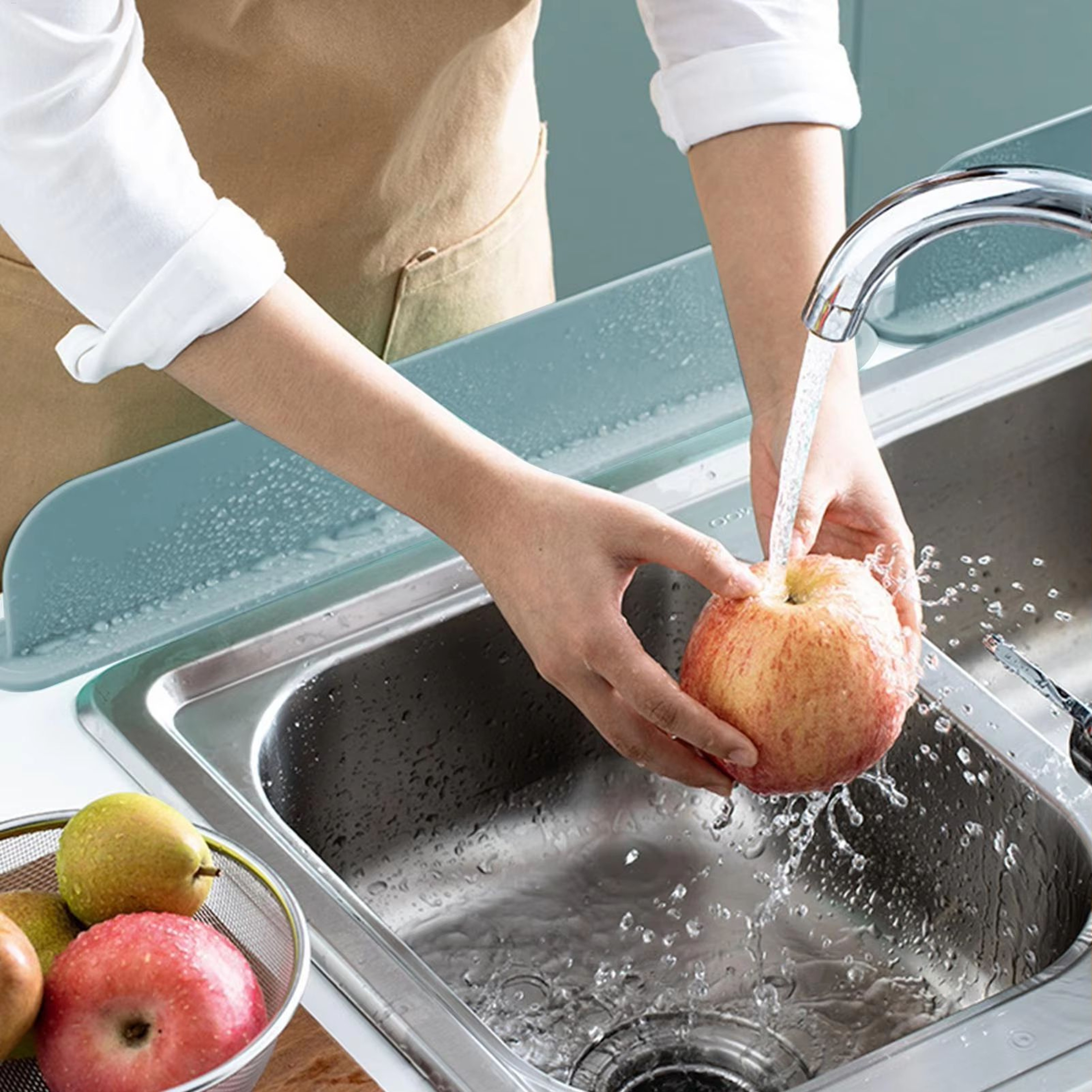 Silicone Kitchen Sink Splash Guard Water Barrier With Non Slip Adhesive Base 1