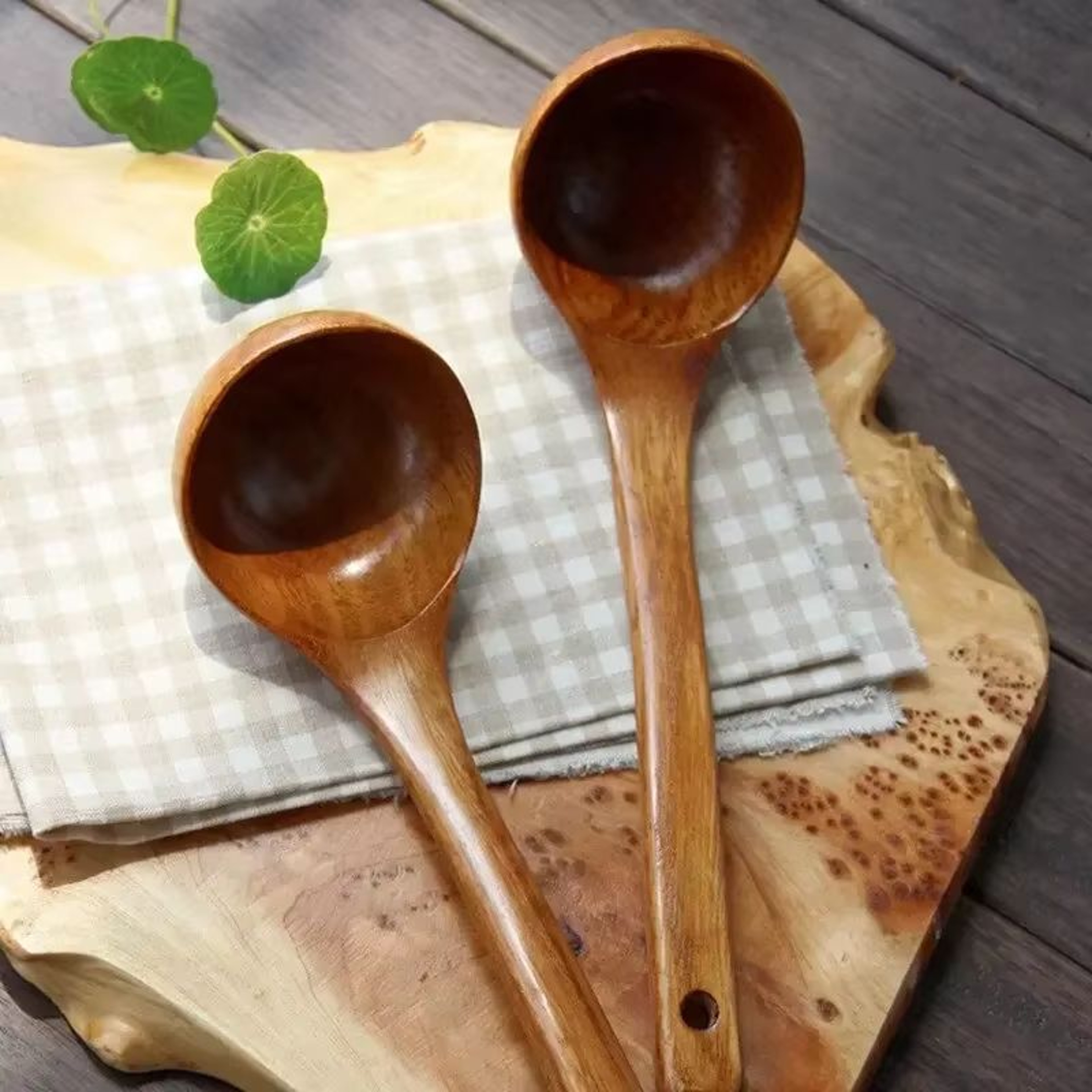 Natural Nanmu Wood Long Handle Soup Spoon For Congee And Cooking 2