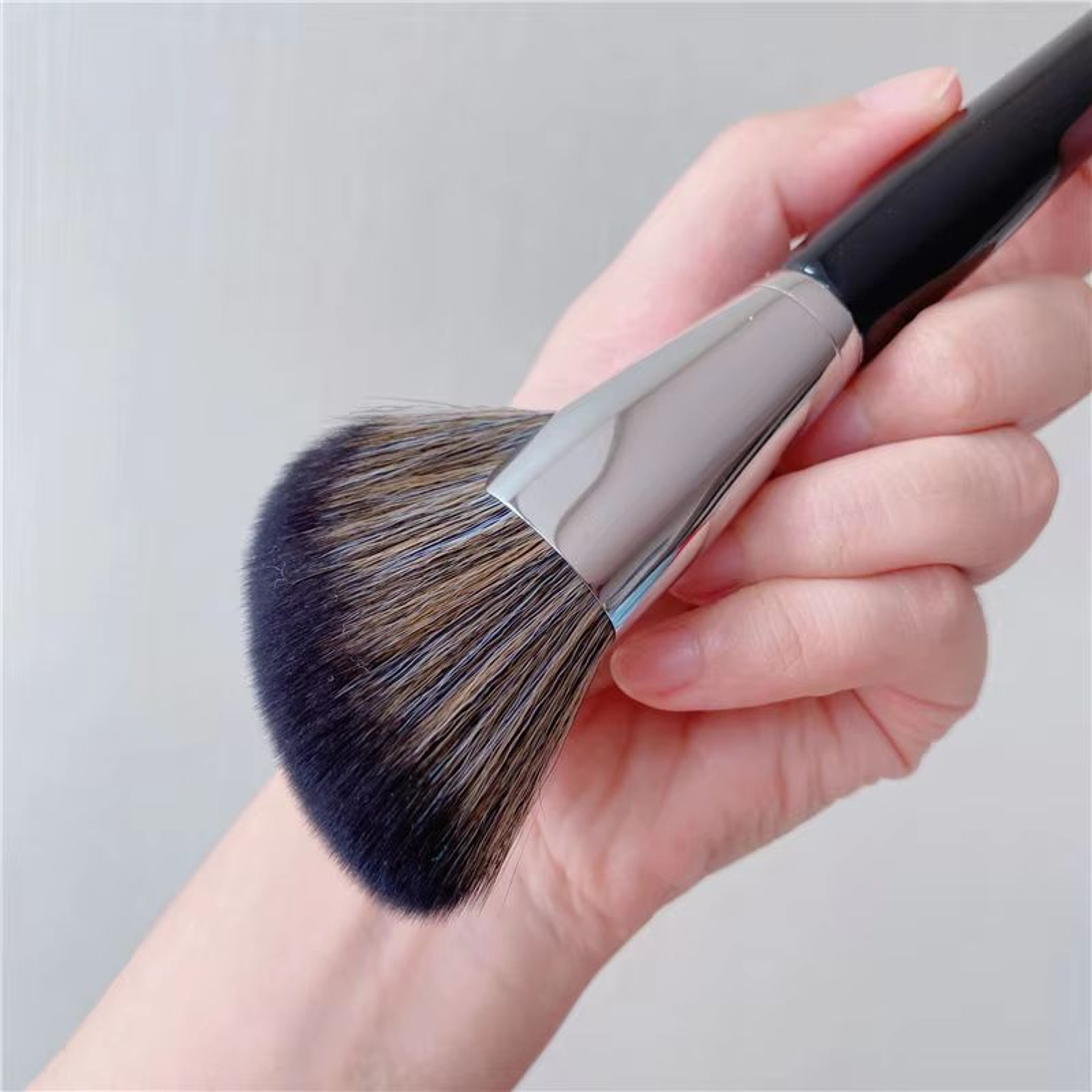 Black Sculpting Contour Brush  Large Angled Bronzer Brush For Blush Powder  Face Sculpting 5