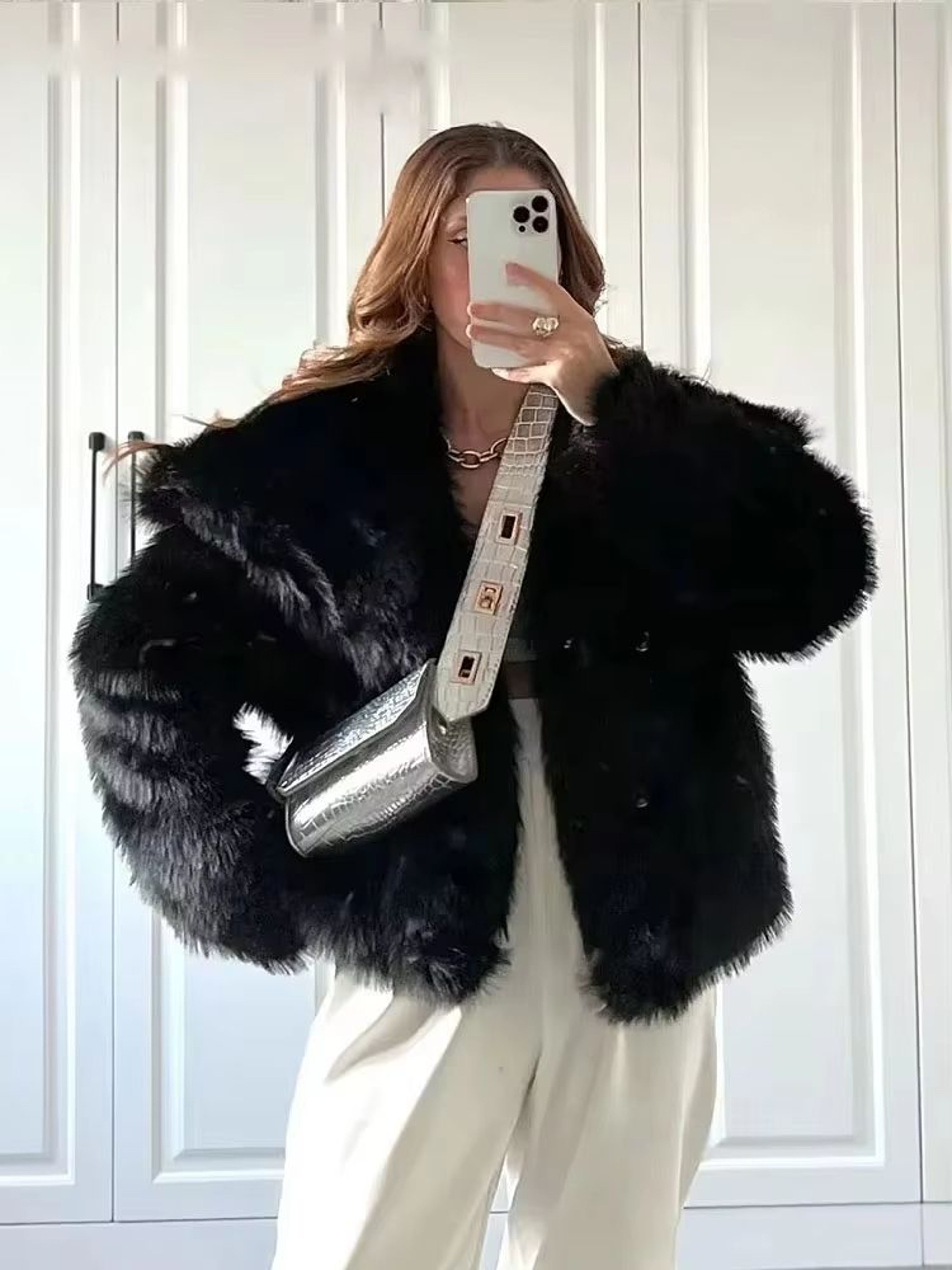 Elegant Faux Fur Coat Women Fluffy Winter Faux Fur Jacket Long Sleeve Lapel Fluffy Fur Coat 2