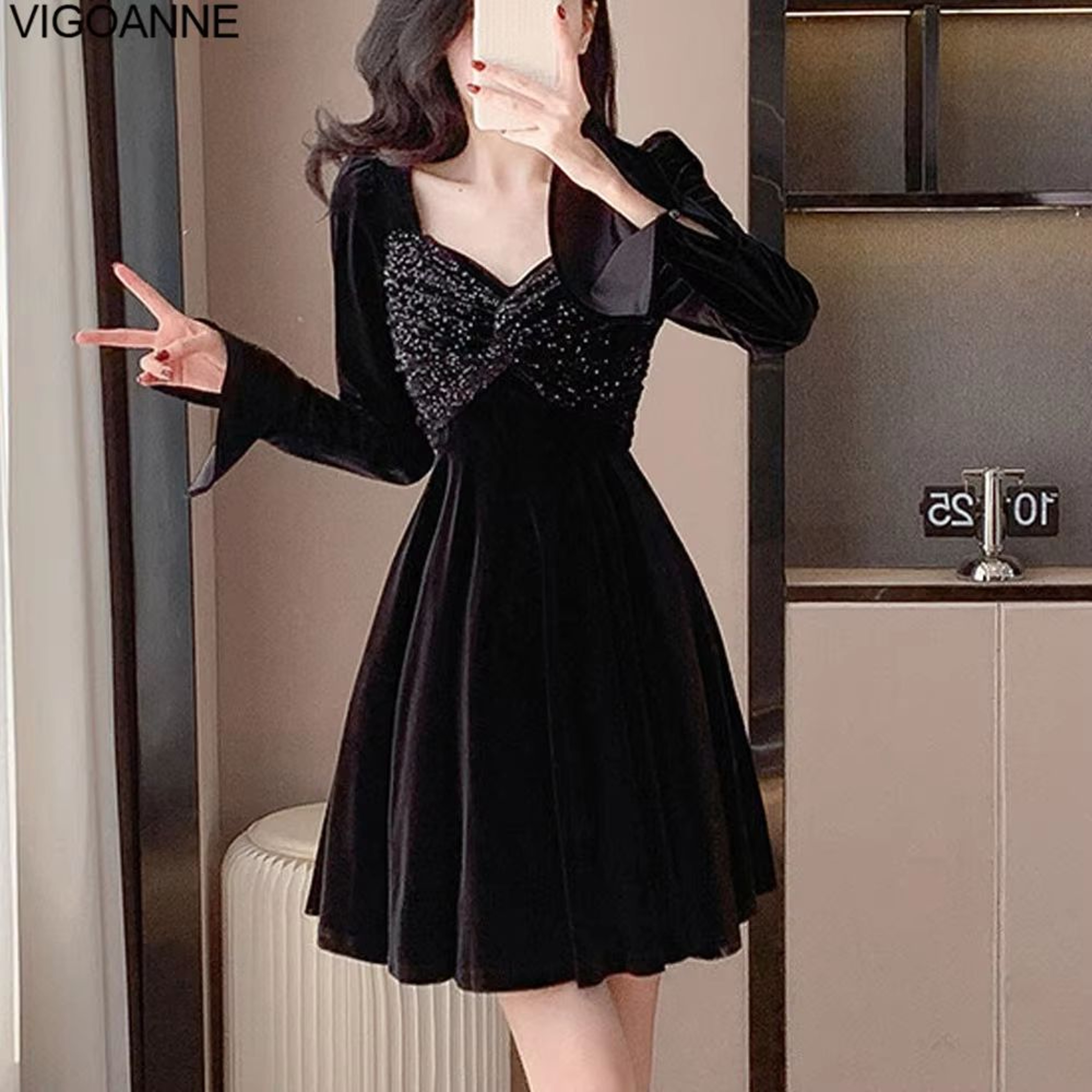VigoAnne Patchwork Velvet Party Dress Crystal Detail Black Velvet Bodycon Dress Korean Style Short  6