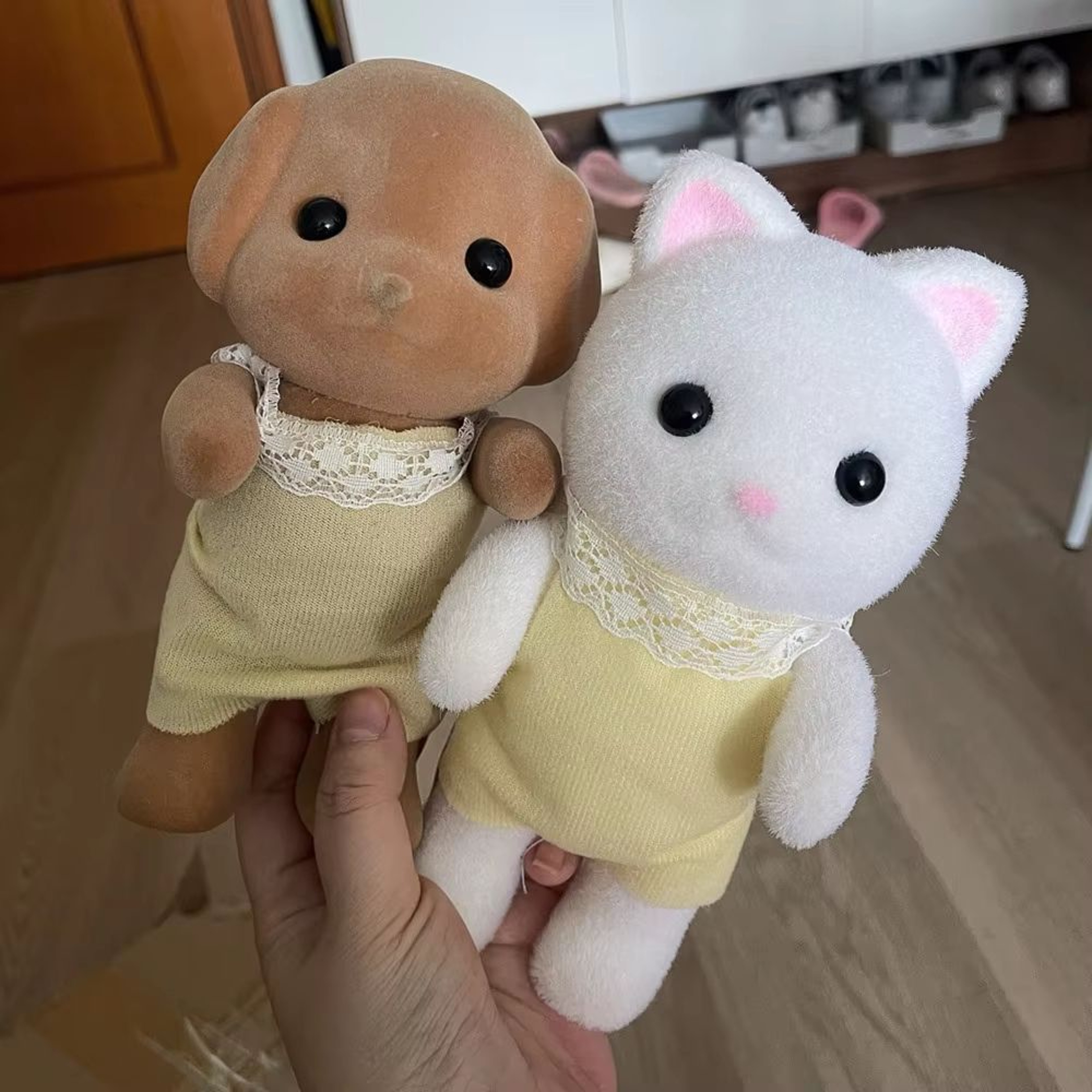 Cute Animal Movable Figure Phone Stand  827in Adjustable Forest Family Desk Decor Holder 0