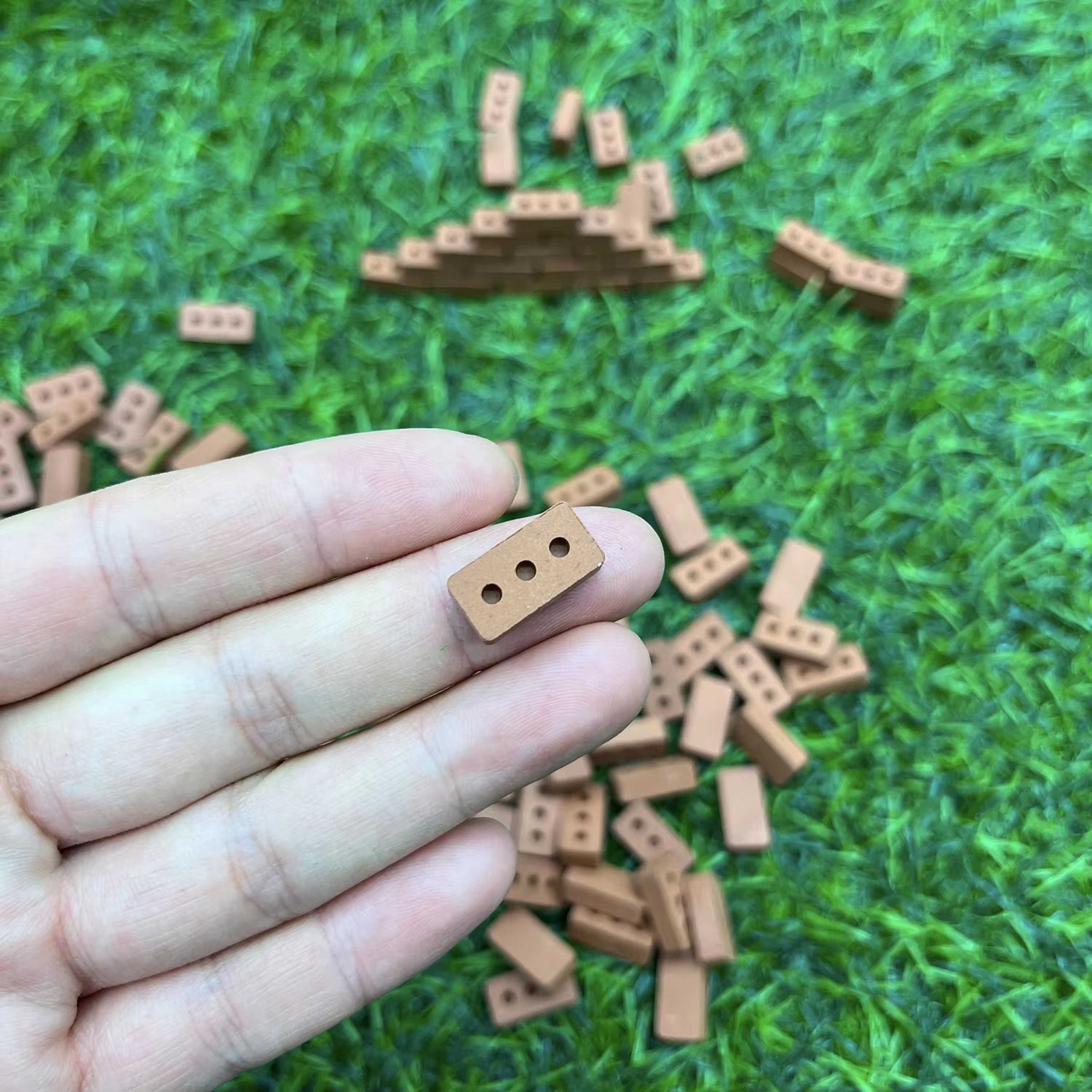 Mini Clay Brick Set For DIY Figurines  Architectural Displays 100PCS 2