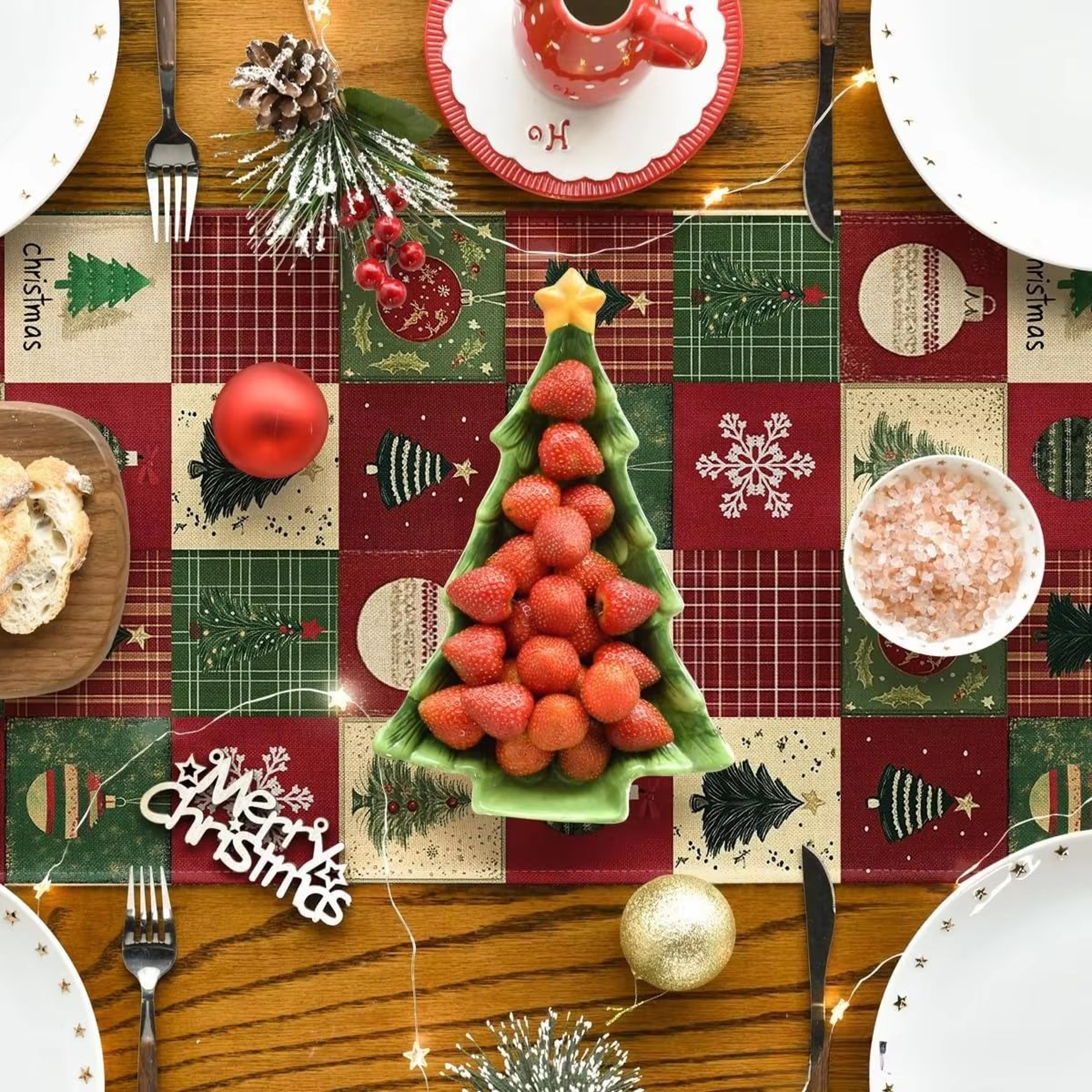 Christmas Plaid Linen Table Runner With Snowflake And Tree Design For Festive Dining Decor 2