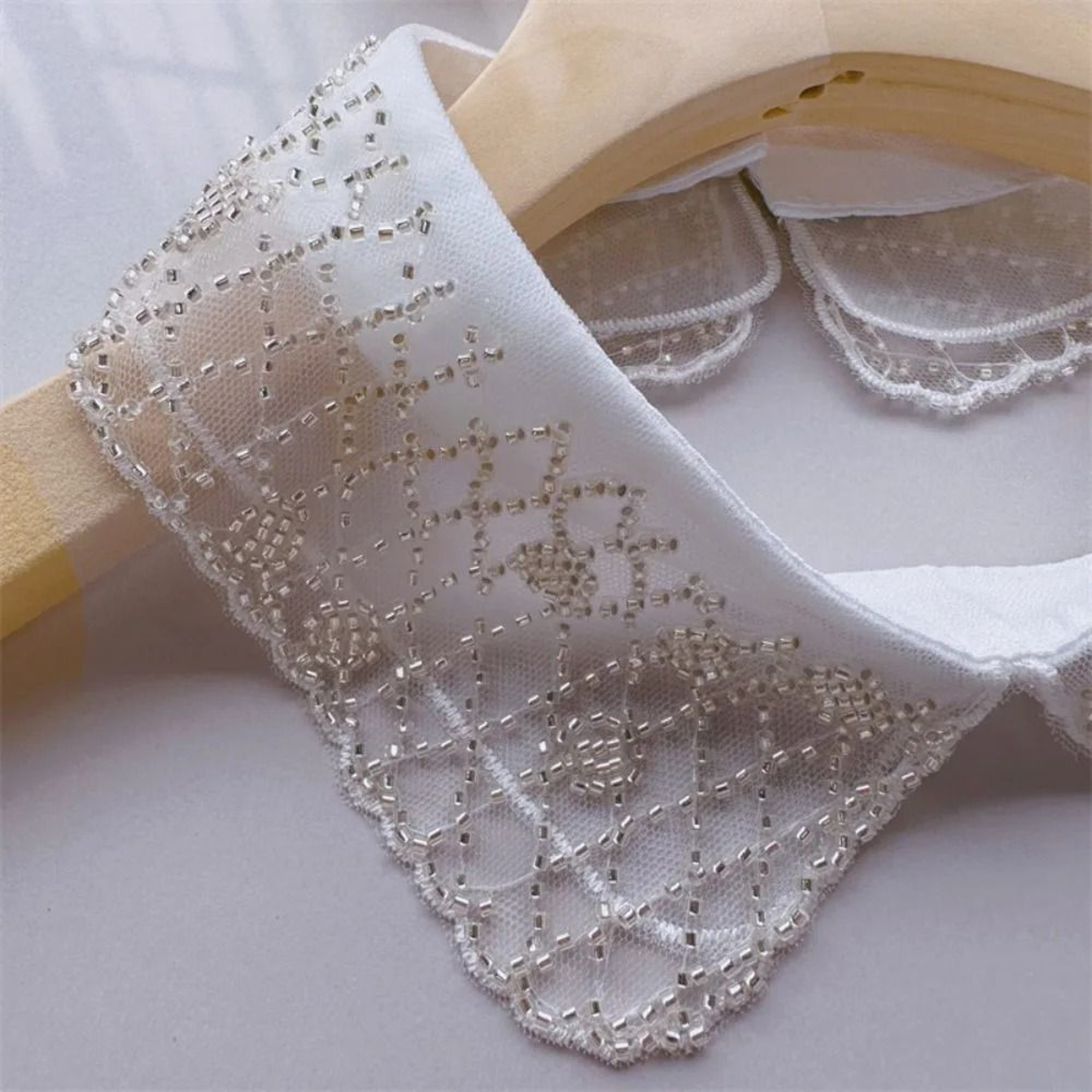 LaceAura Double Layer Detachable Lace Collar Shawl Embroidered Beaded Neck Accessory 2