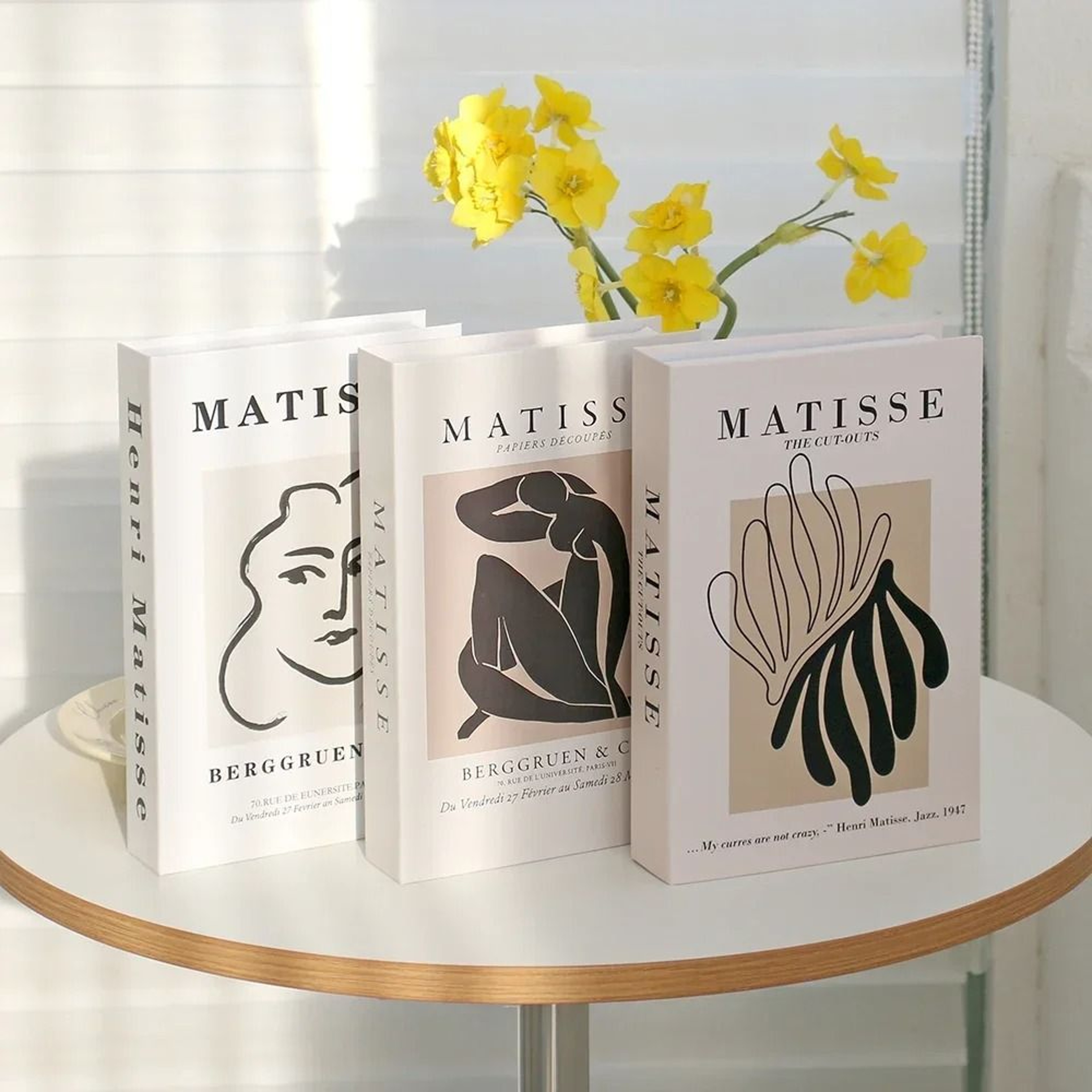 Luxury Decorative Fake Book Set For Coffee Table Home Styling 8