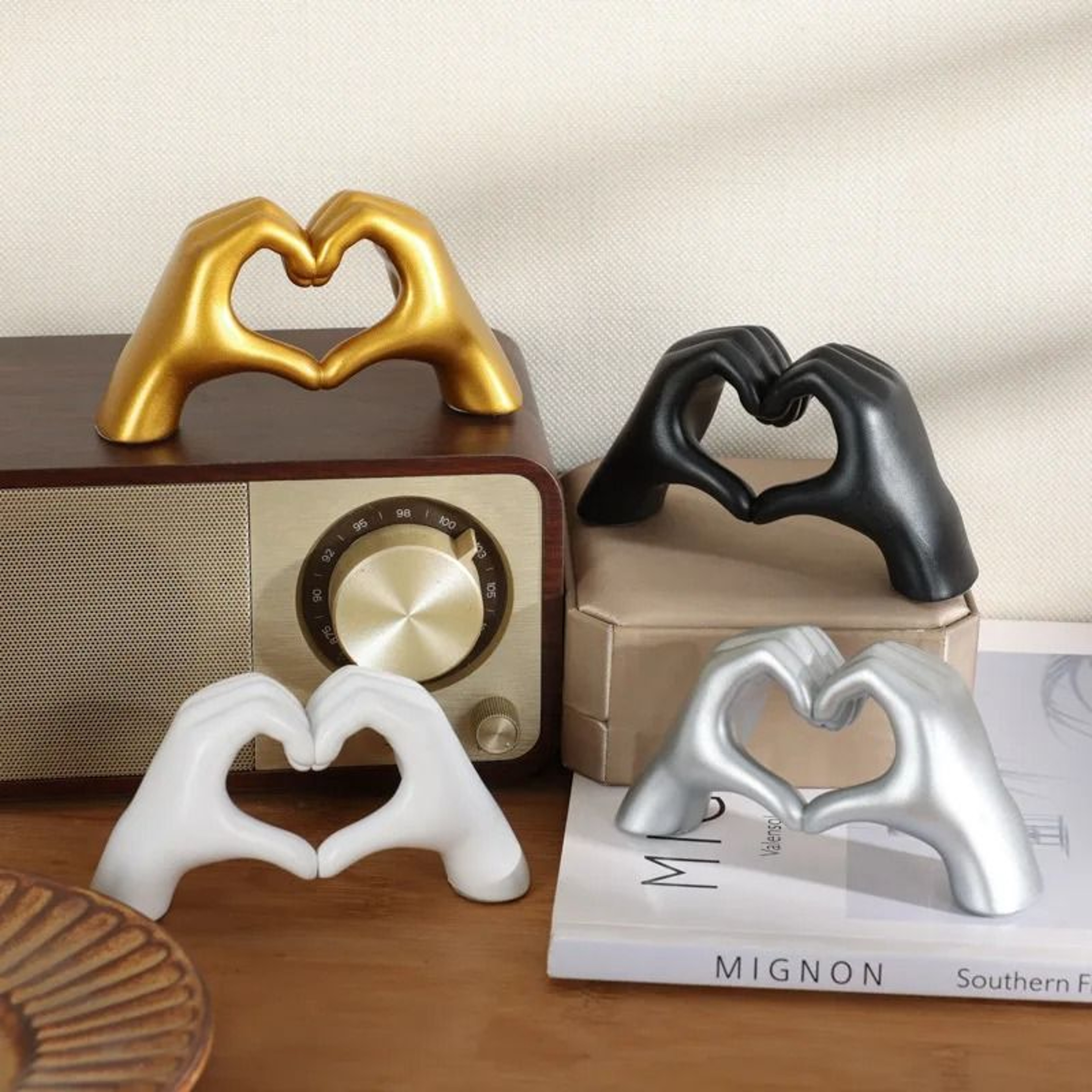 Heart Shaped Love Table Statue Aesthetic Shelf Decor For Bedroom  Living Room 2