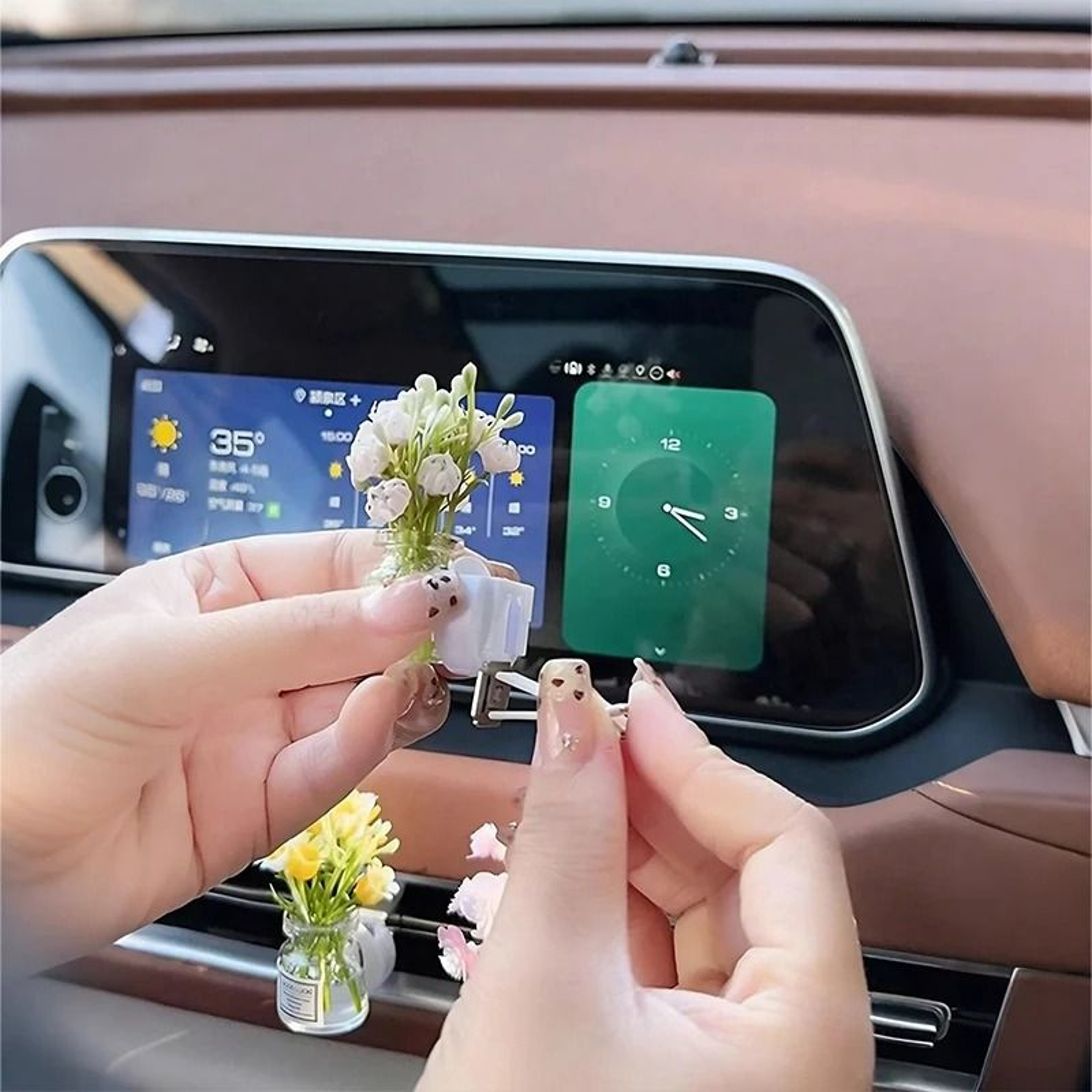 Mini Silk Flower Car Air Vent Aromatherapy Clip Vase Decor 3