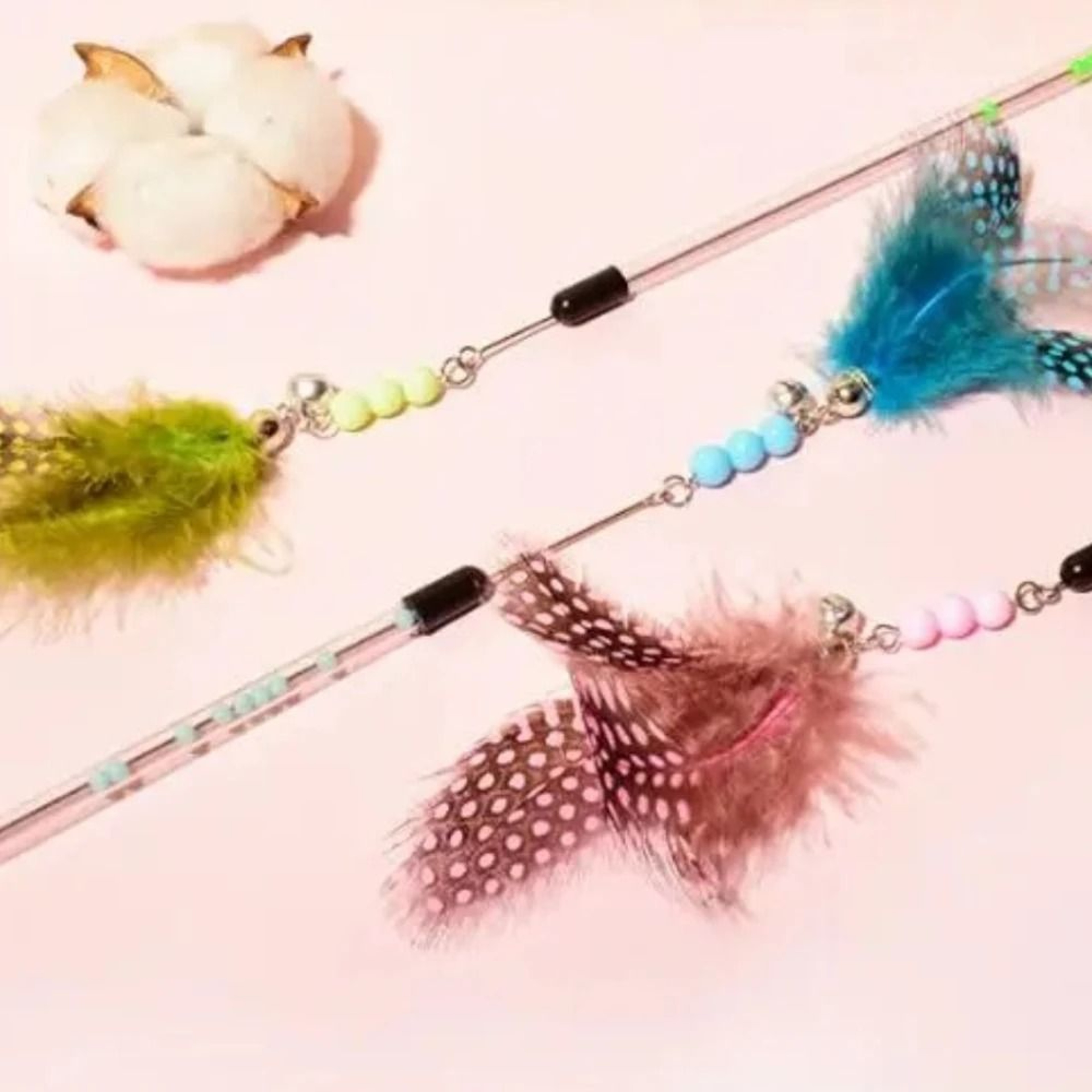 3Piece Retractable Feather Wand Cat Toy Set For Interactive Play And Exercise 3