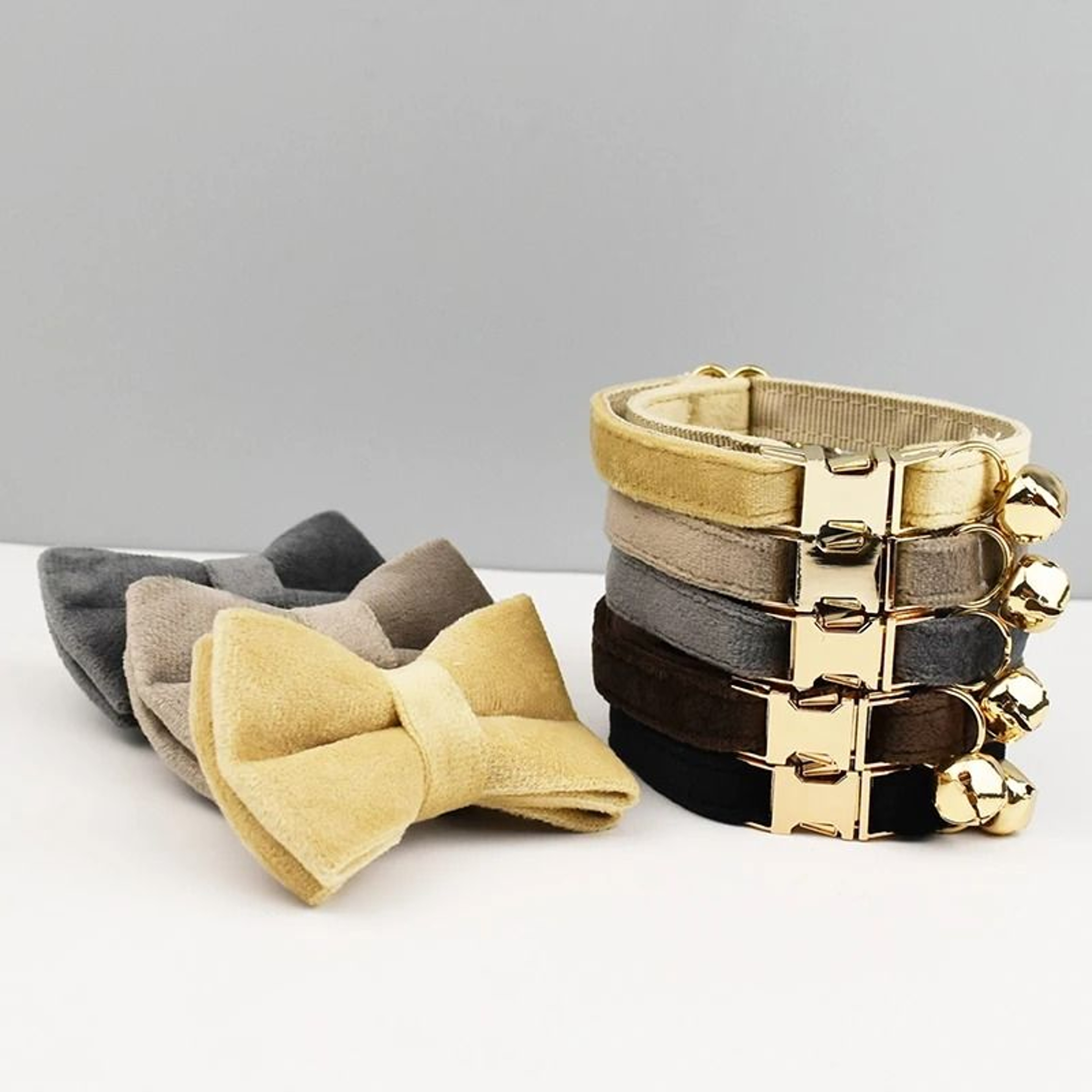ElegantPaws Personalized Bowknot Cat Collar With Free Custom Engraving 3