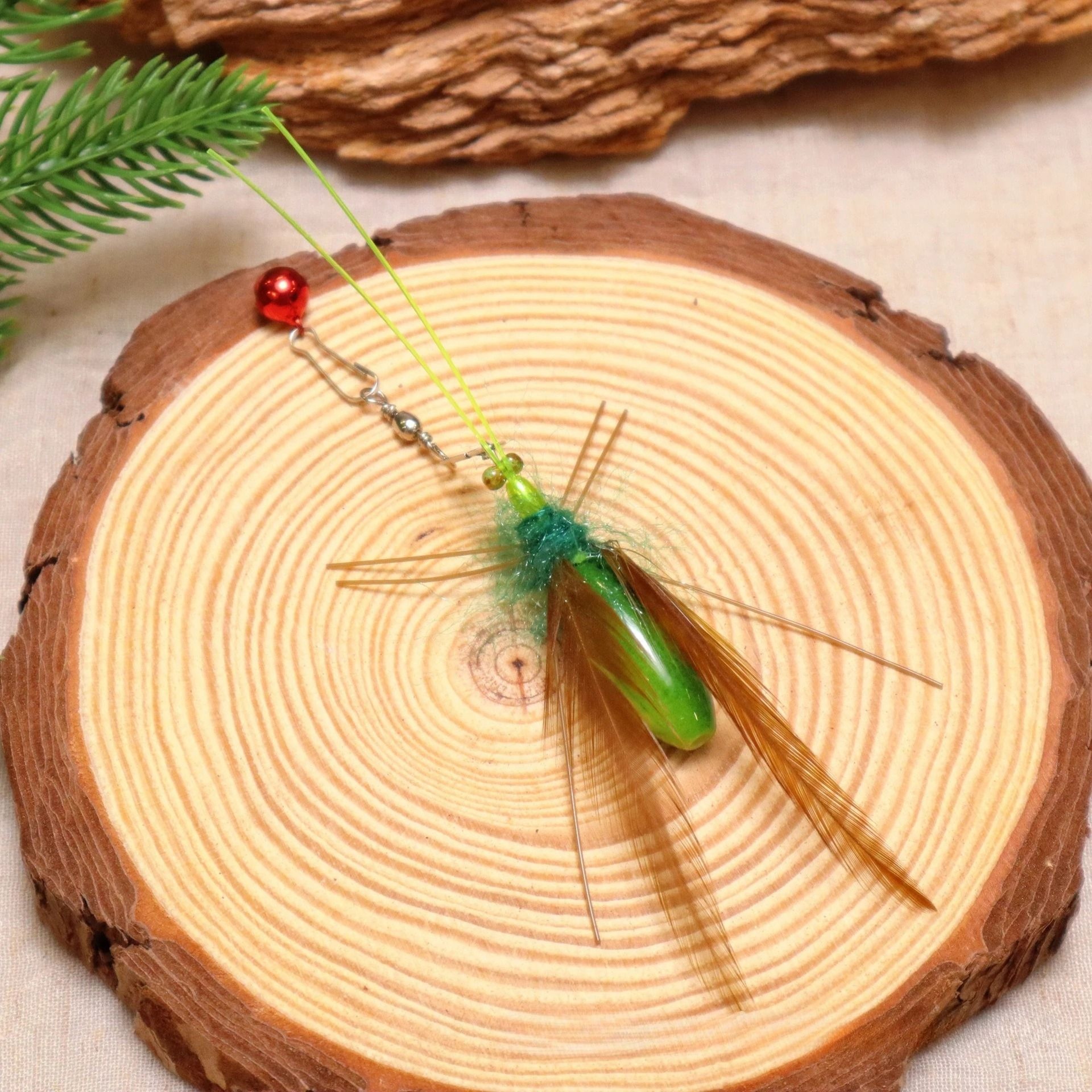 BuzzHunter Feather Insect Cat Toy Refills  Mantis  Bee Replacement Teaser Attachments 2Pack 2