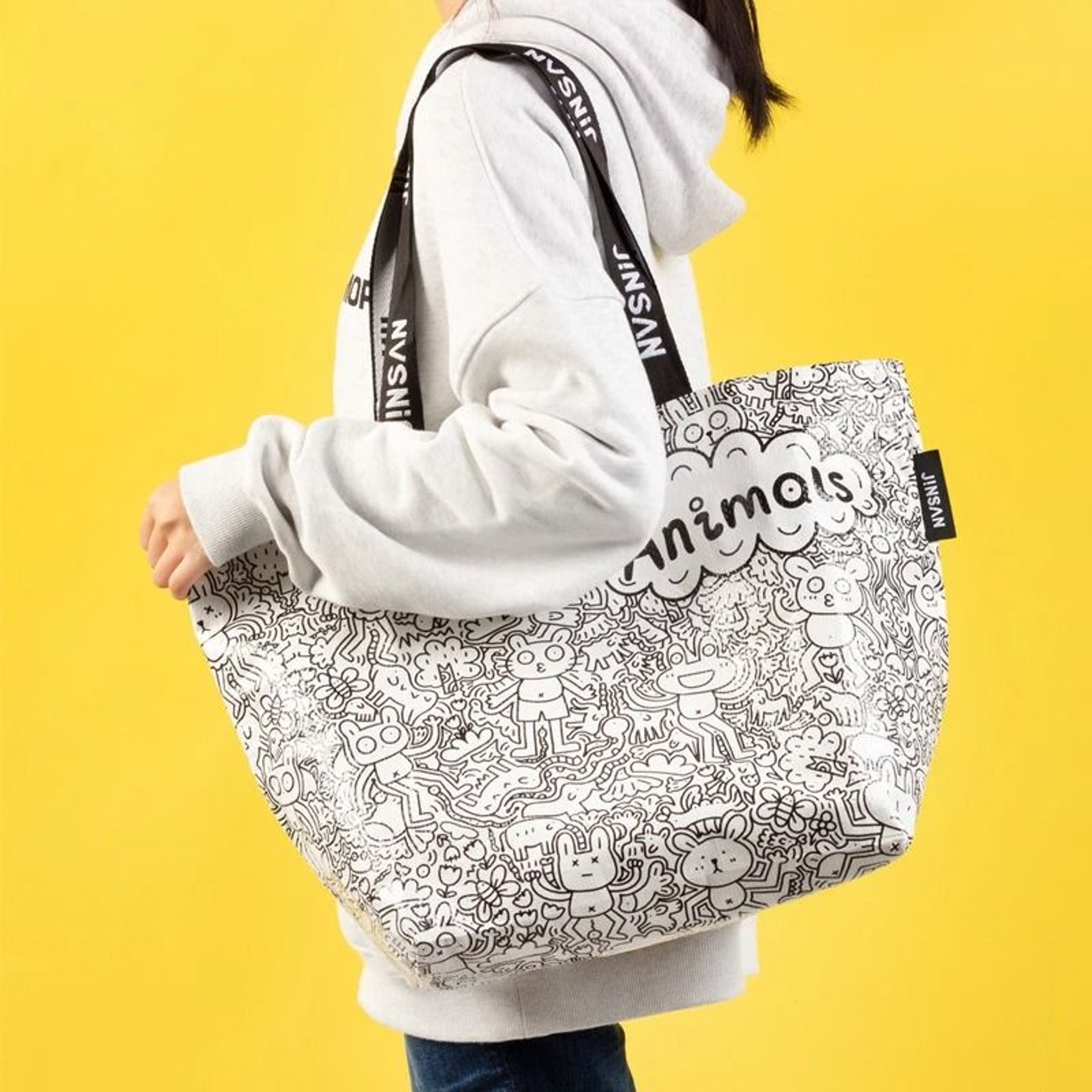 CarryAll Large Capacity Shopping Tote  Foldable Shoulder Storage Bag For Groceries Travel  Everyday 4