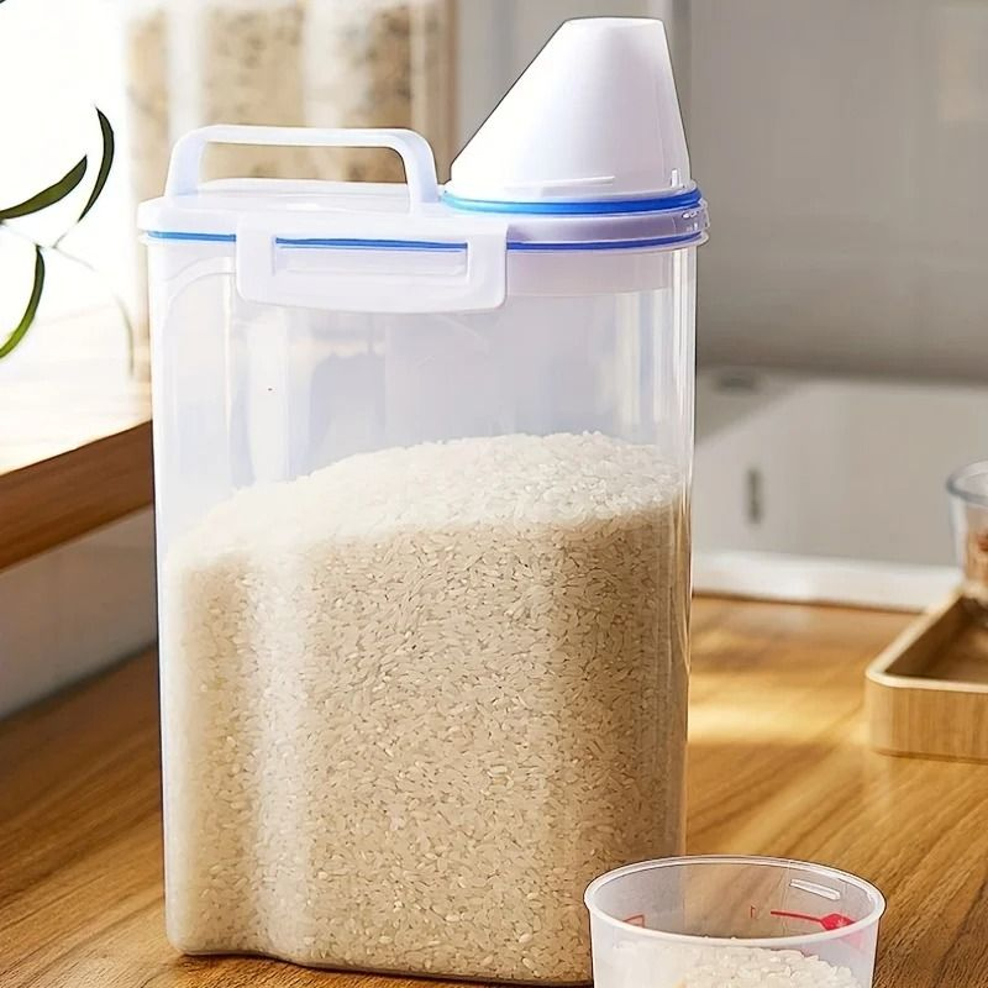Large Capacity Airtight Rice  Pet Food Storage Container With Measuring Cup 6