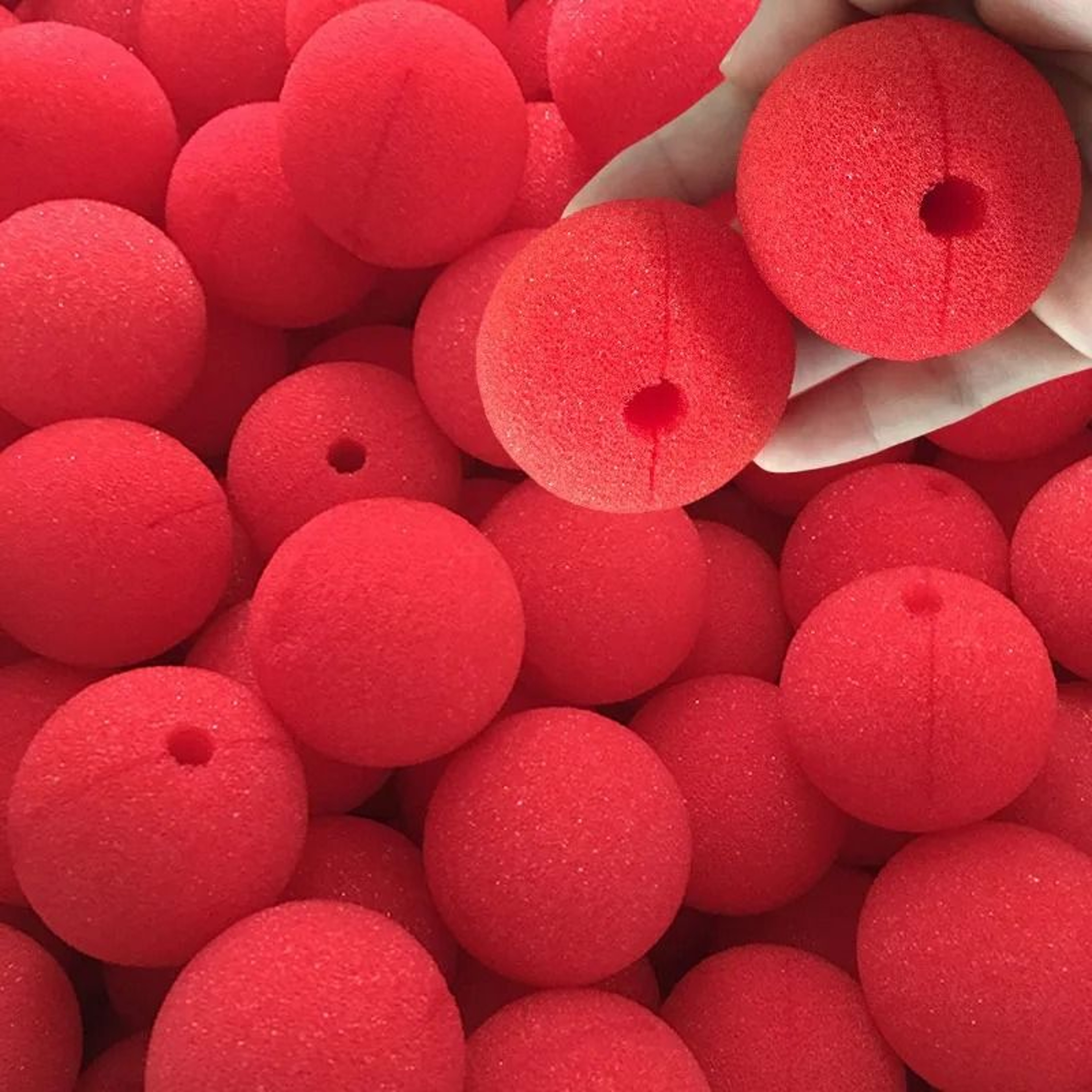 Red Foam Clown Nose Balls 0