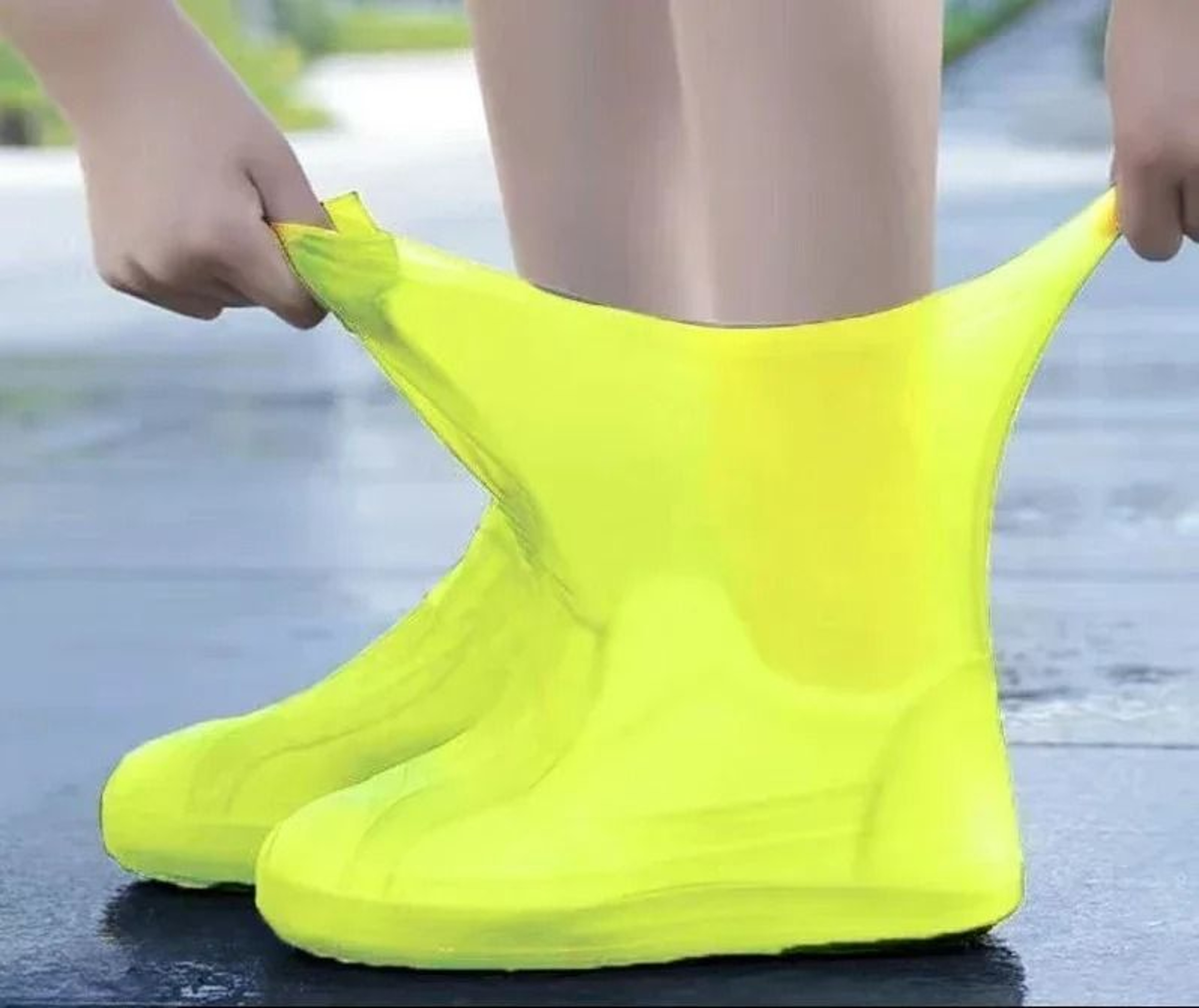Reusable Waterproof Rain Shoe Covers With Non Slip Sole 2