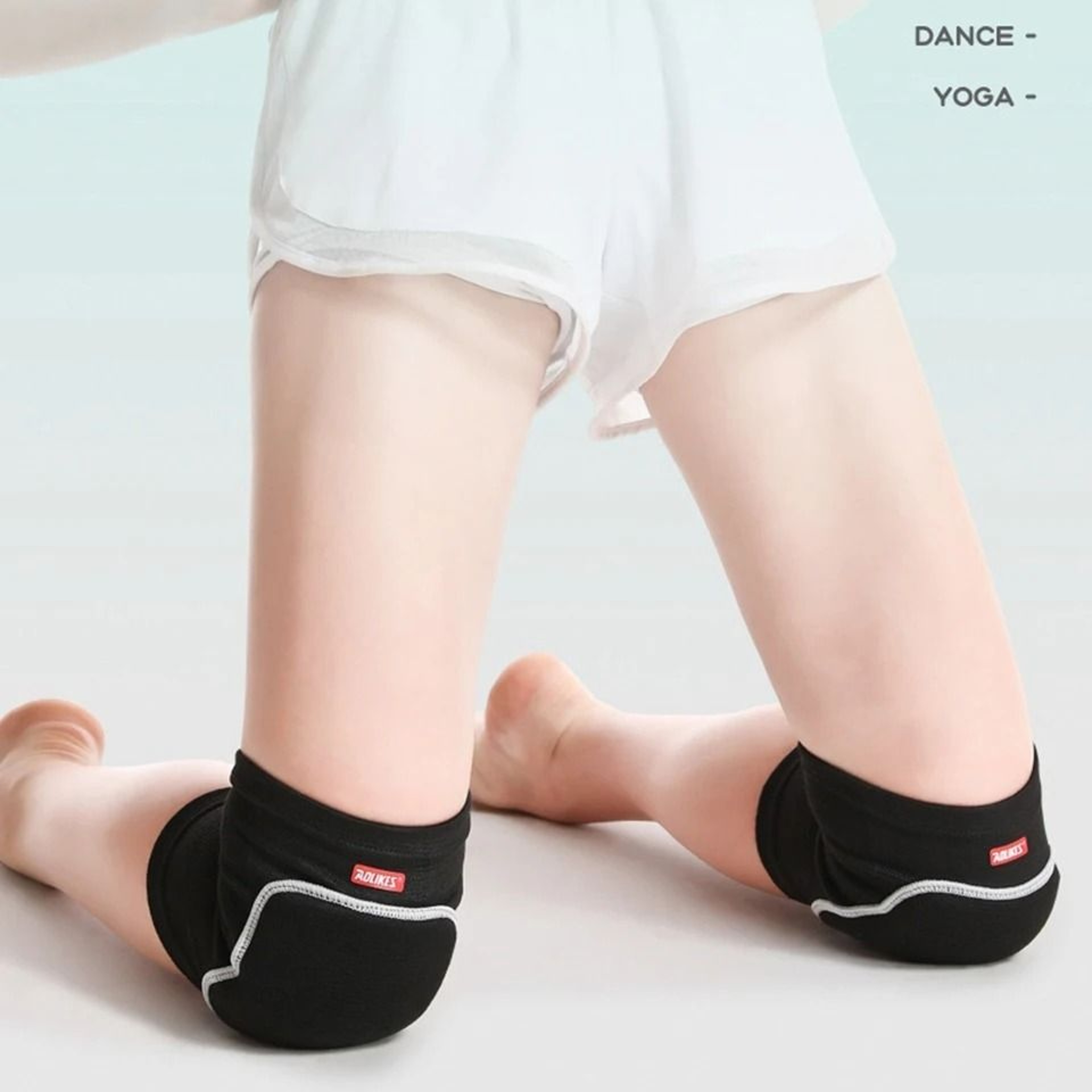 AOLIKES Padded Sports Knee Support Sleeves 3