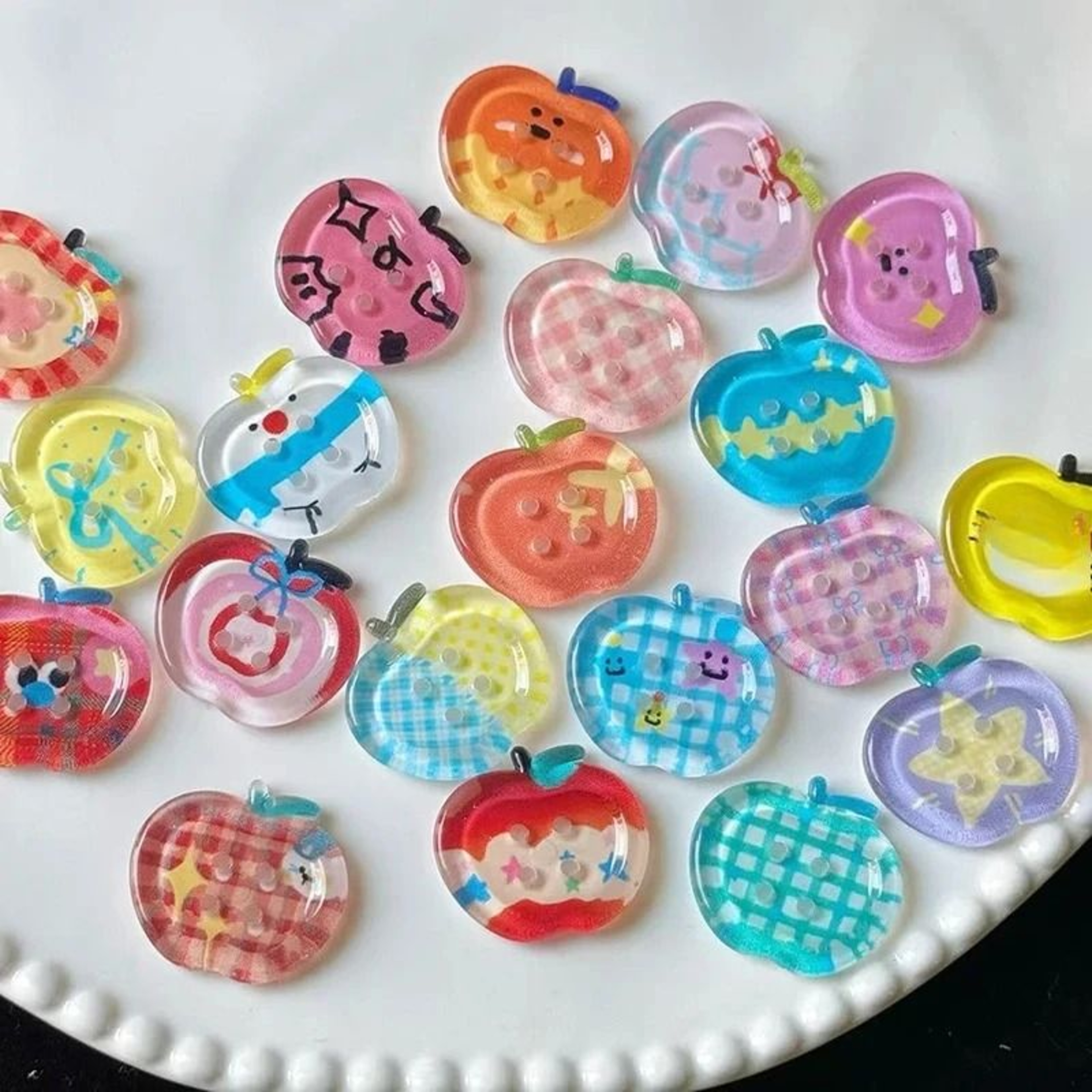 10 Or 20 Piece Transparent Colorful Buttons For Sewing And Crafts 2