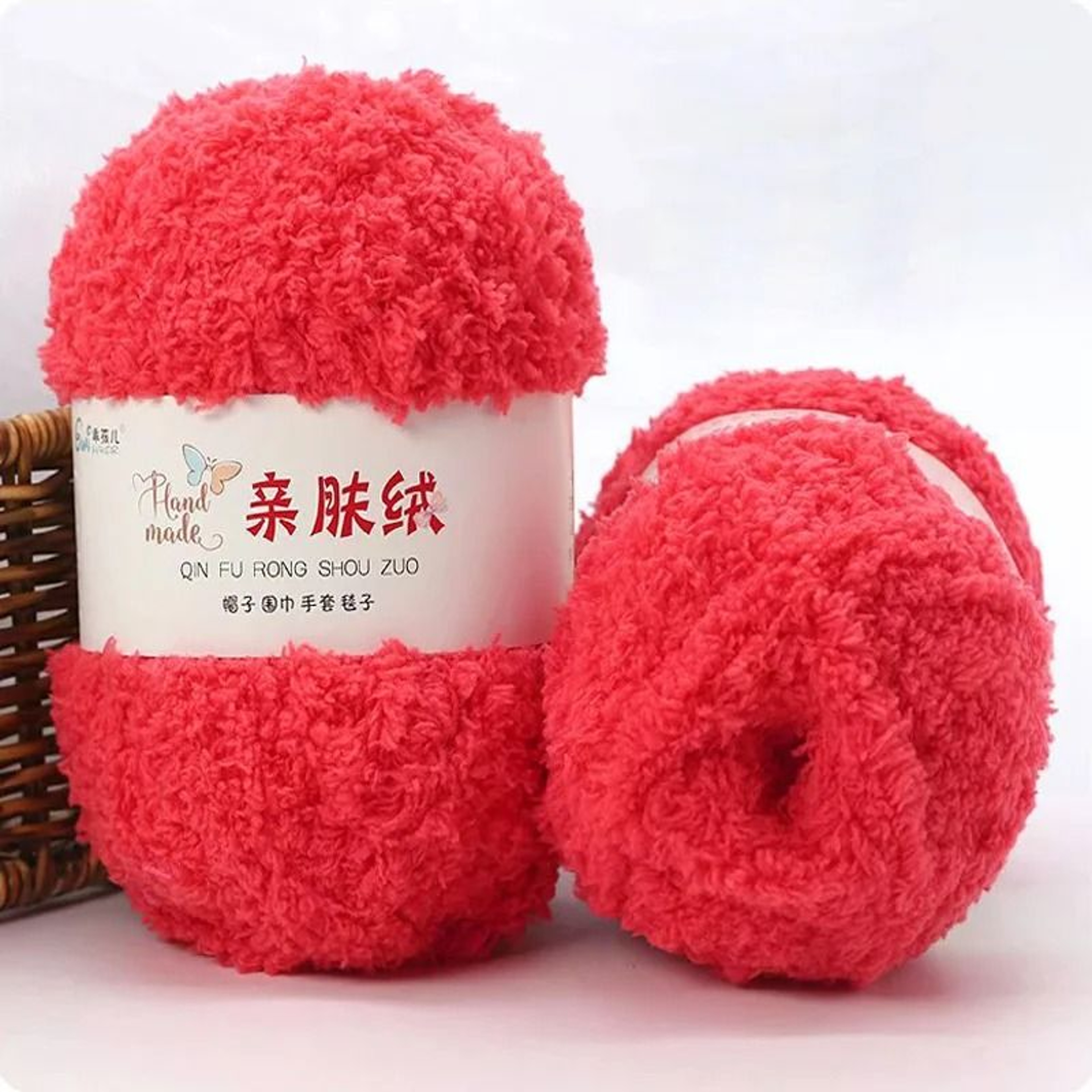 50g Soft Coral Velvet Chenille Yarn 3 Strand Knitting Crochet Yarn For Hats Dolls Bags And Scarves 18