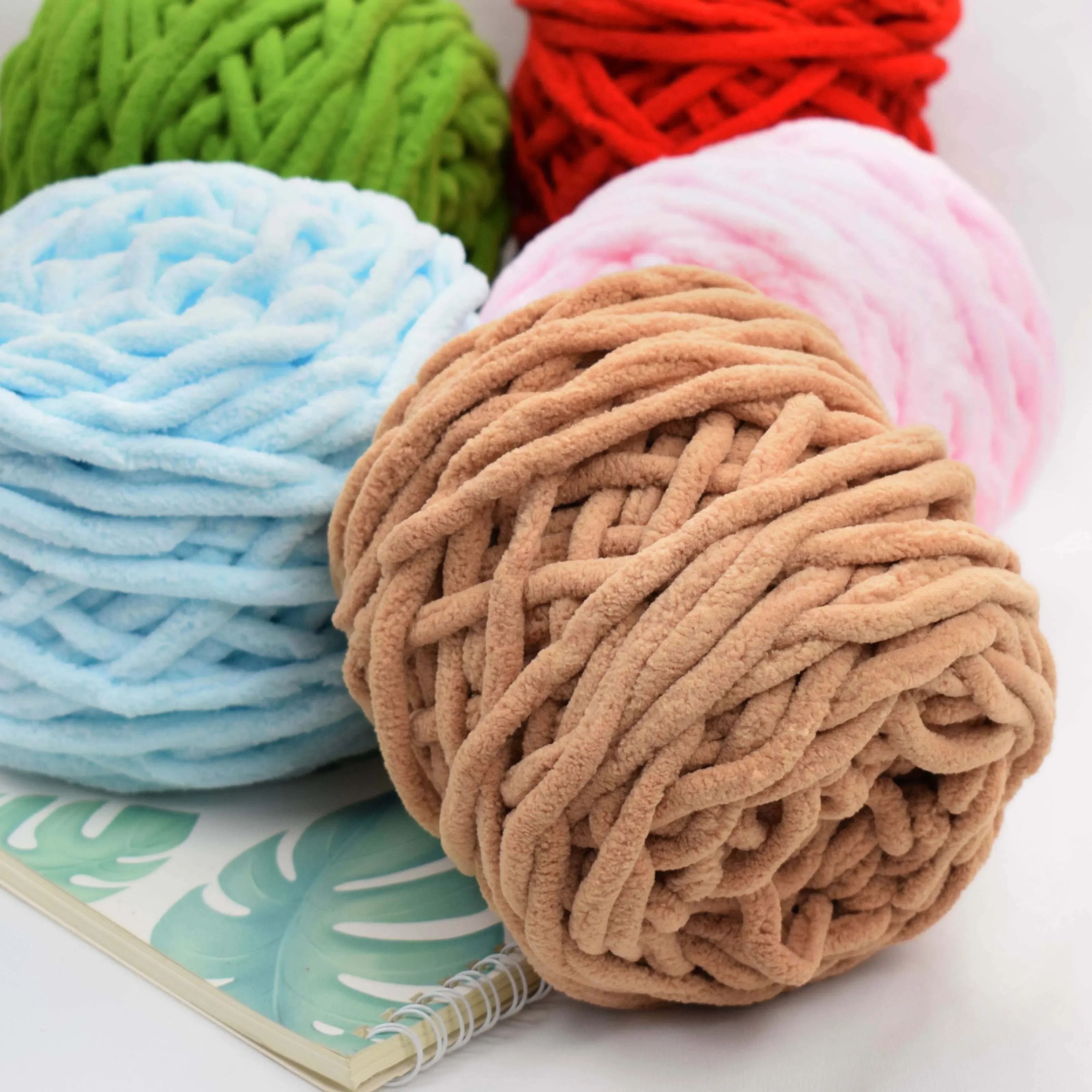 Super Soft Milk Cotton Chenille Yarn 100g Chunky Polyester Blend Yarn For Knitting Crochet Hats Sca 1