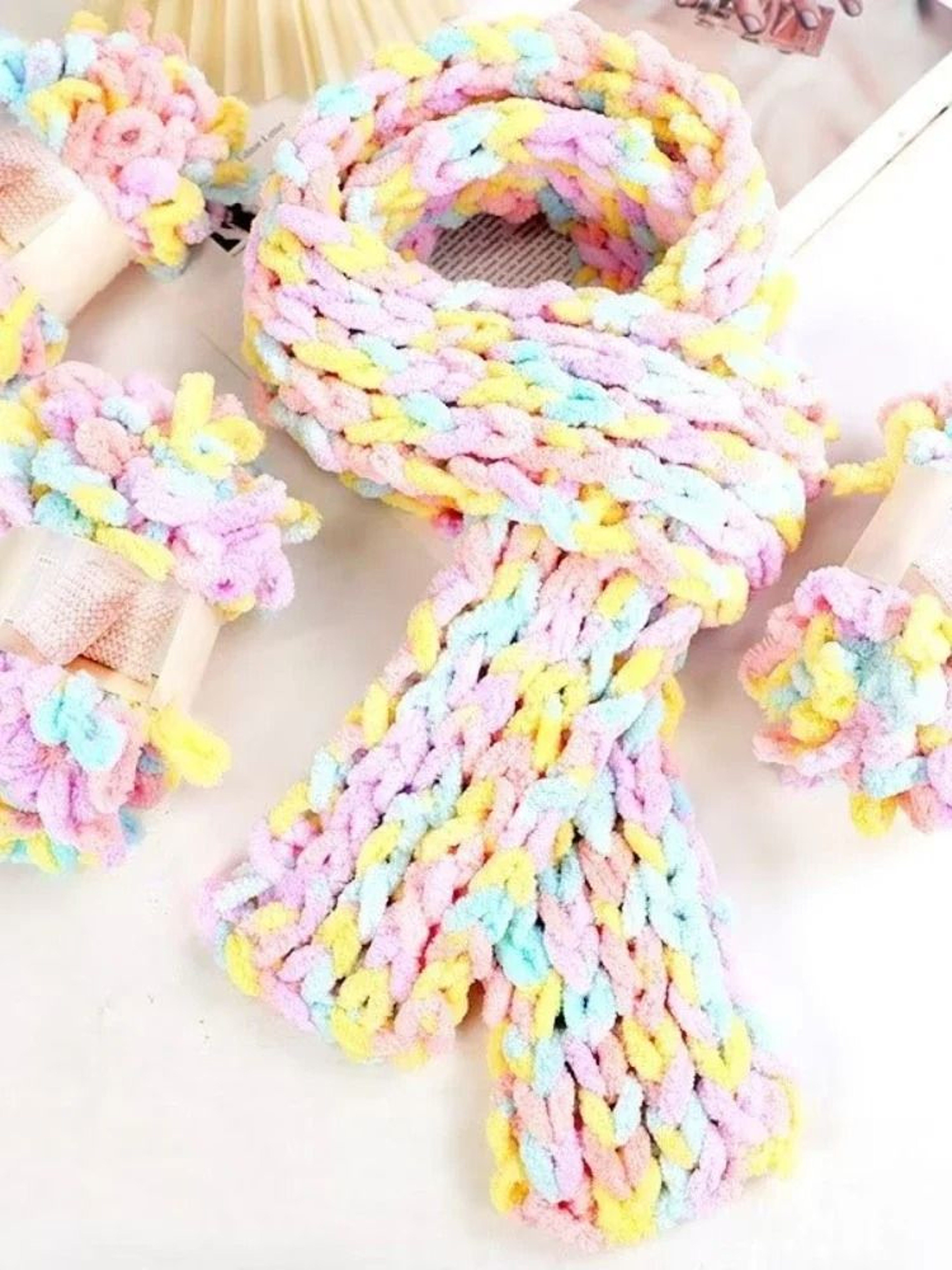 022 Lb Puffy Finger Loop Chenille Chunky Yarn For Finger Knitting Blankets Scarves And DIY Crafts 2