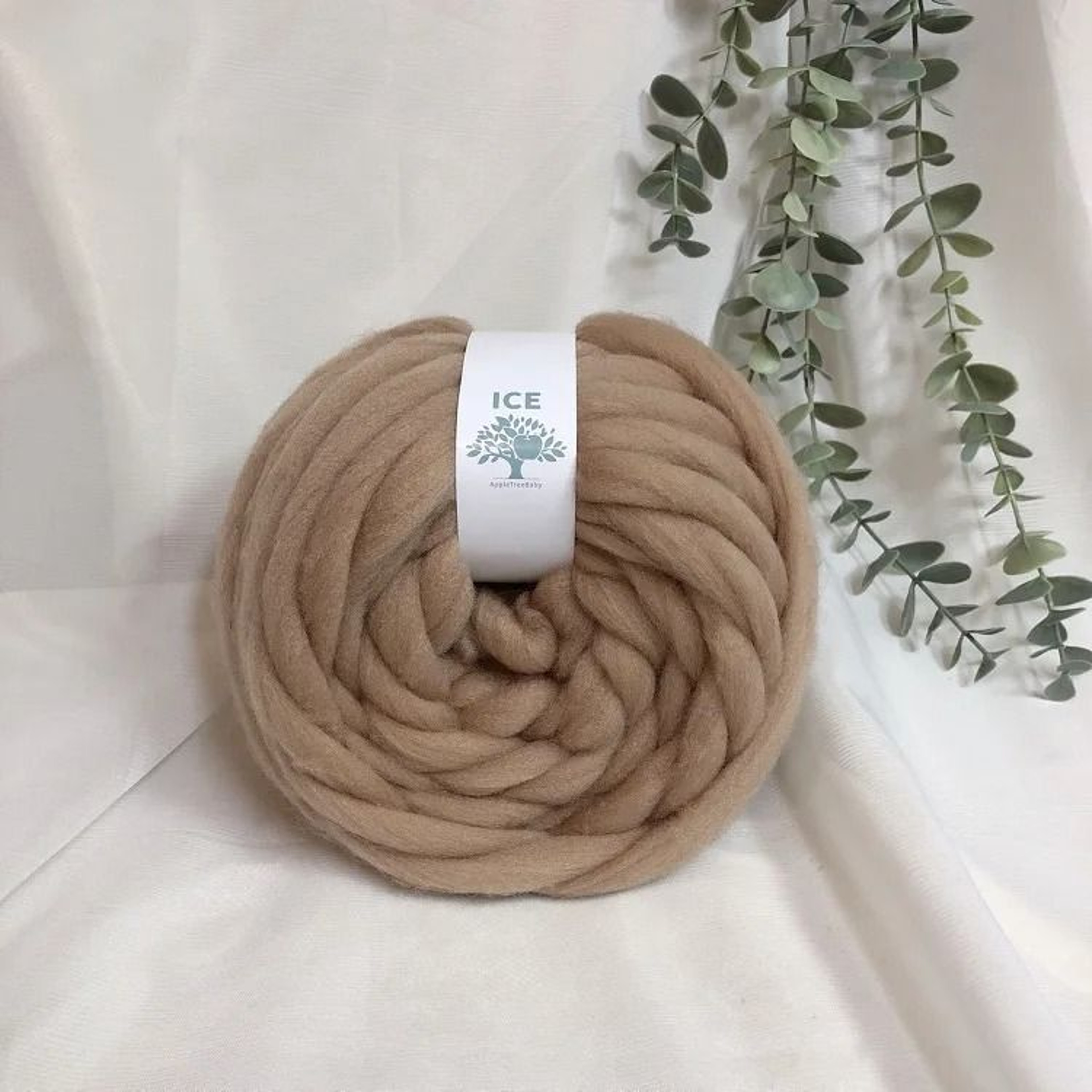 022 Lb Giant Chunky Roving Yarn Soft Icelandic Style Arm Knitting Yarn For Blankets Scarves And DIY 7
