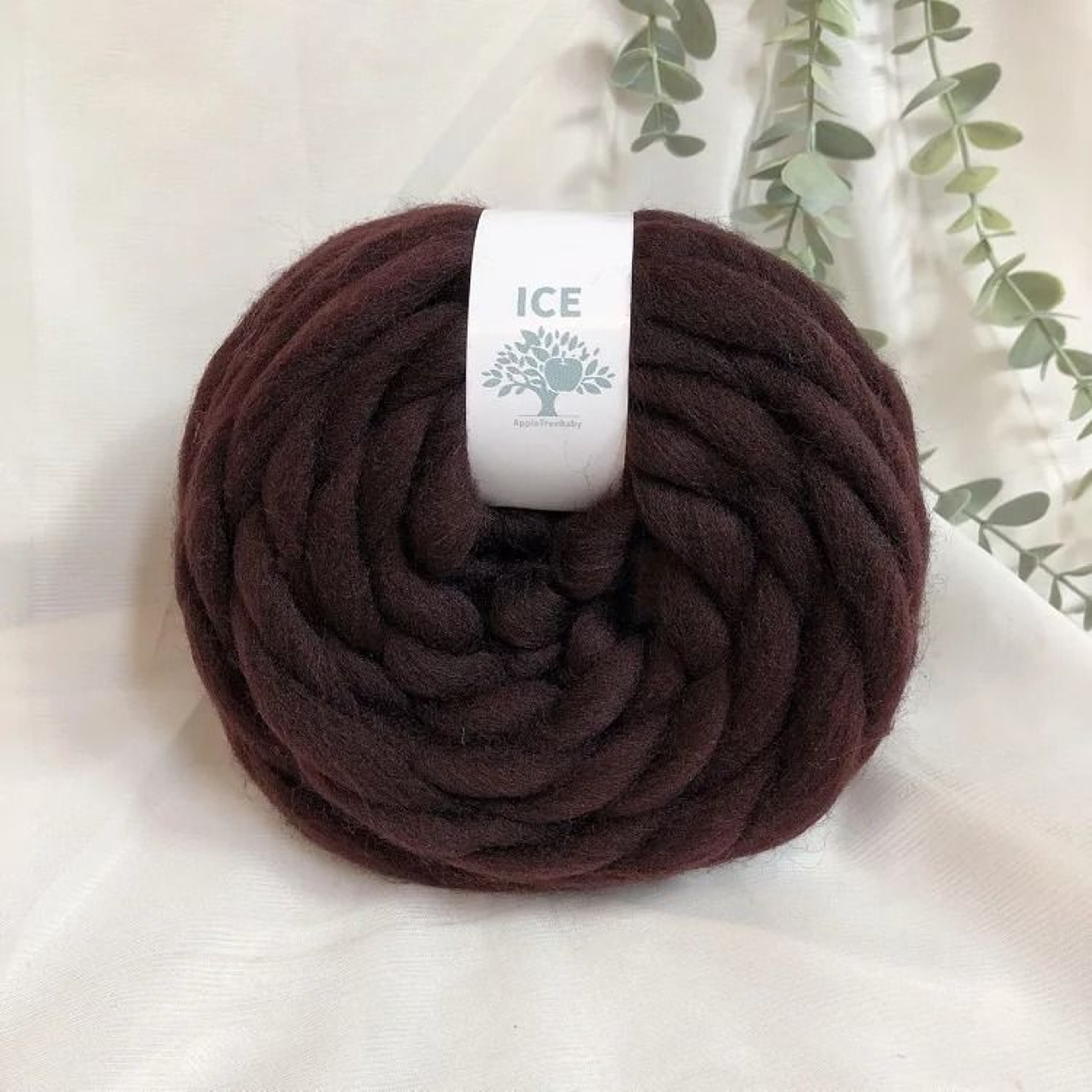 022 Lb Giant Chunky Roving Yarn Soft Icelandic Style Arm Knitting Yarn For Blankets Scarves And DIY 11