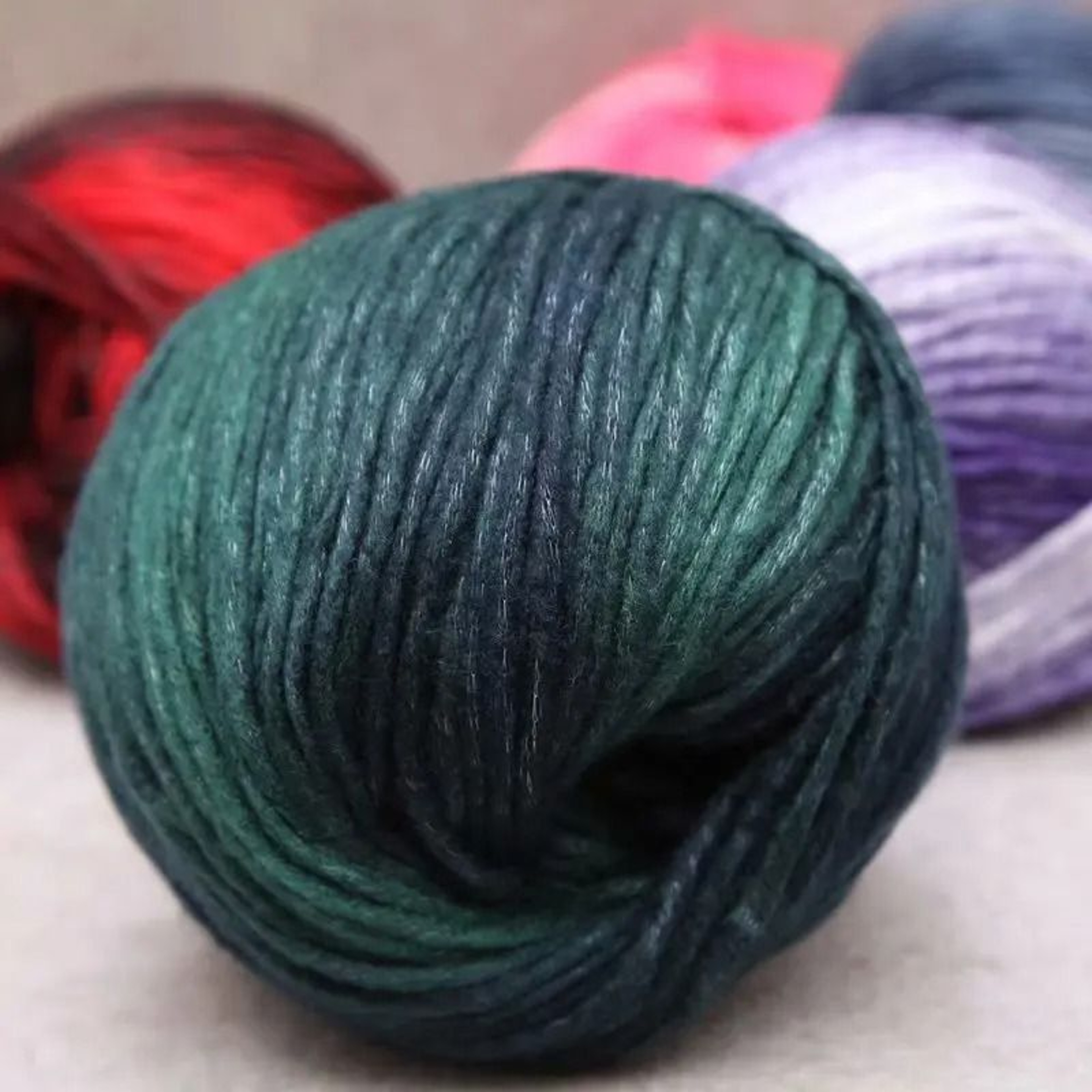 49 Oz Pure Wool Chunky Baby Yarn For Crochet Knitting Hats  Scarves 4