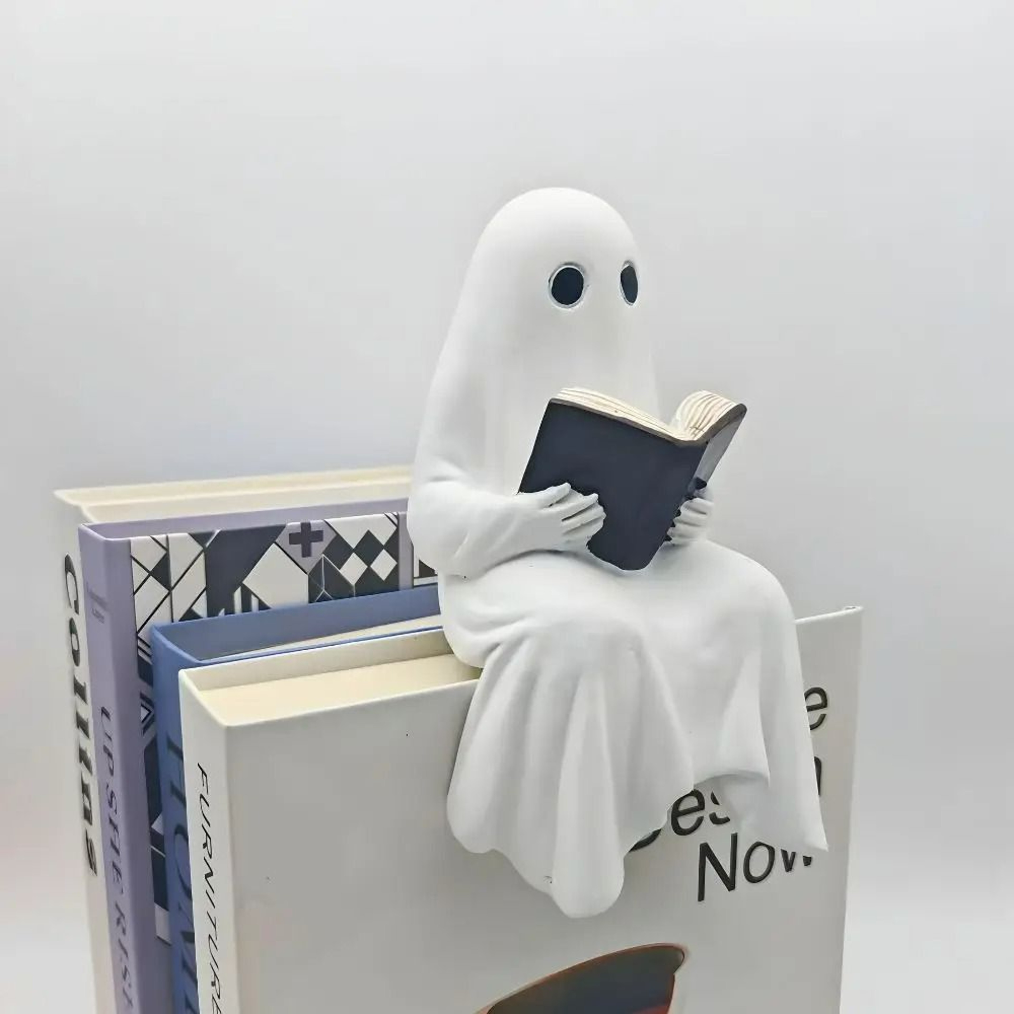 Cute Reading Ghost Statue Resin Halloween Decor For Book Lovers 1