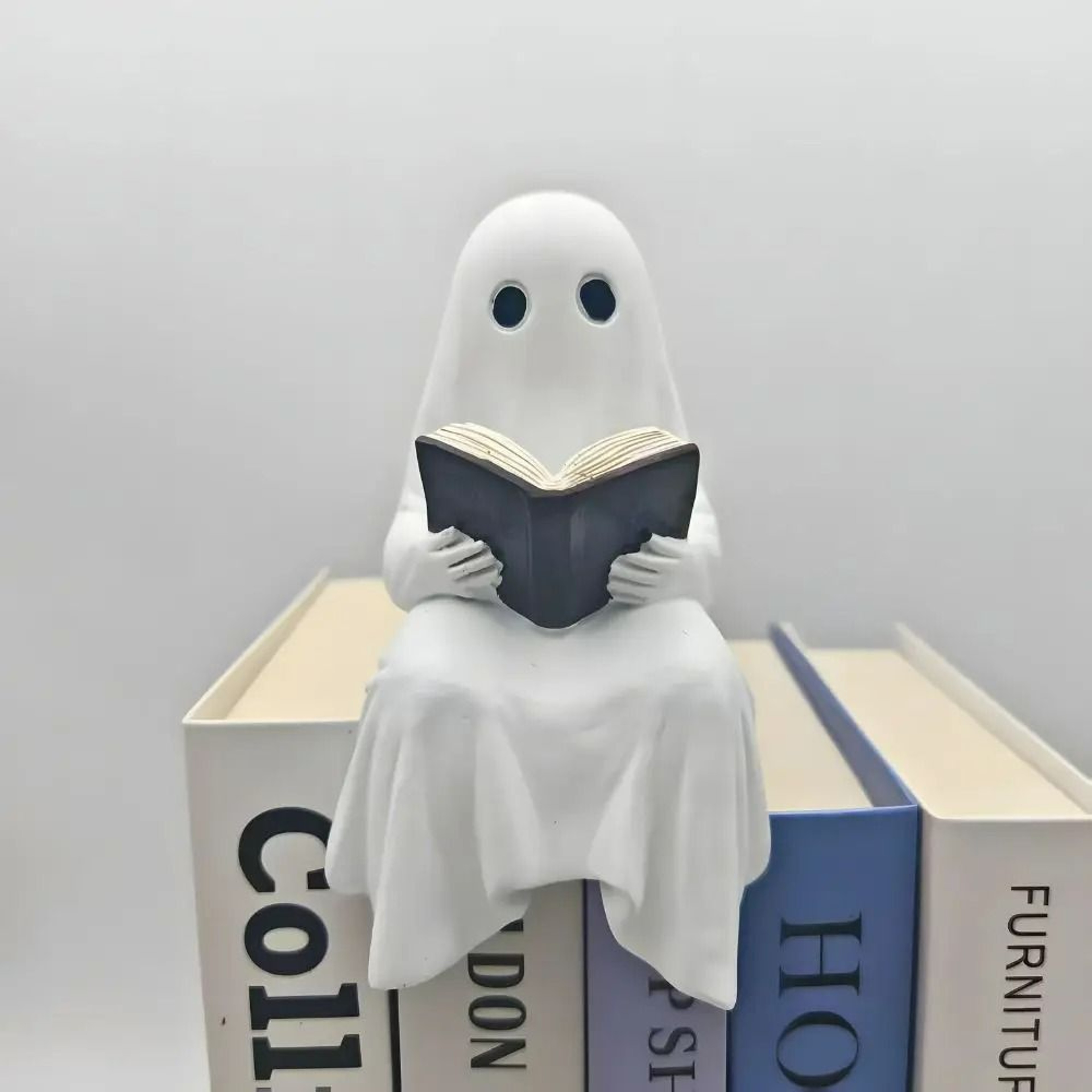 Cute Reading Ghost Statue Resin Halloween Decor For Book Lovers 3