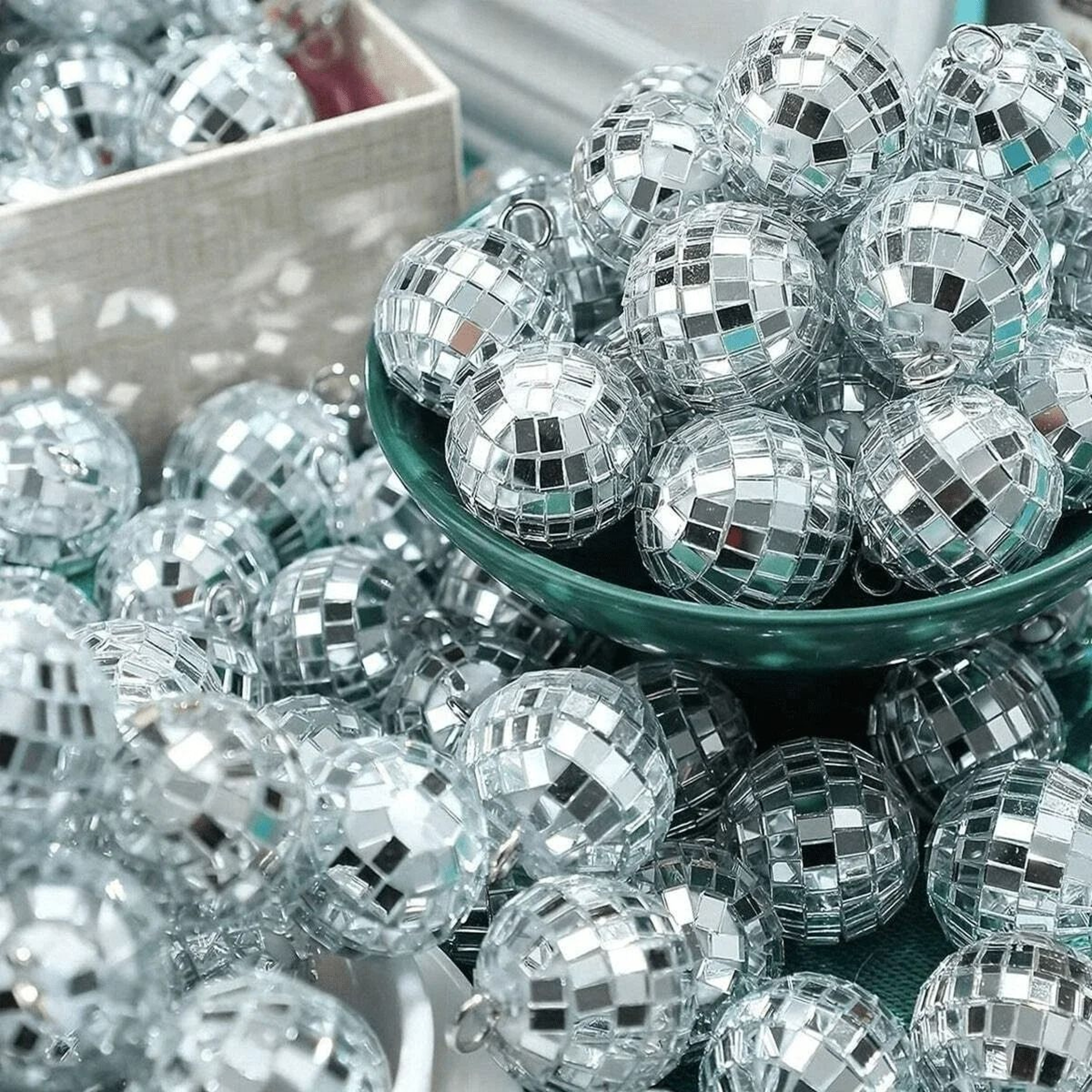 10 Piece Mini Mirror Disco Balls Reflective Party And Cake Decorations 2