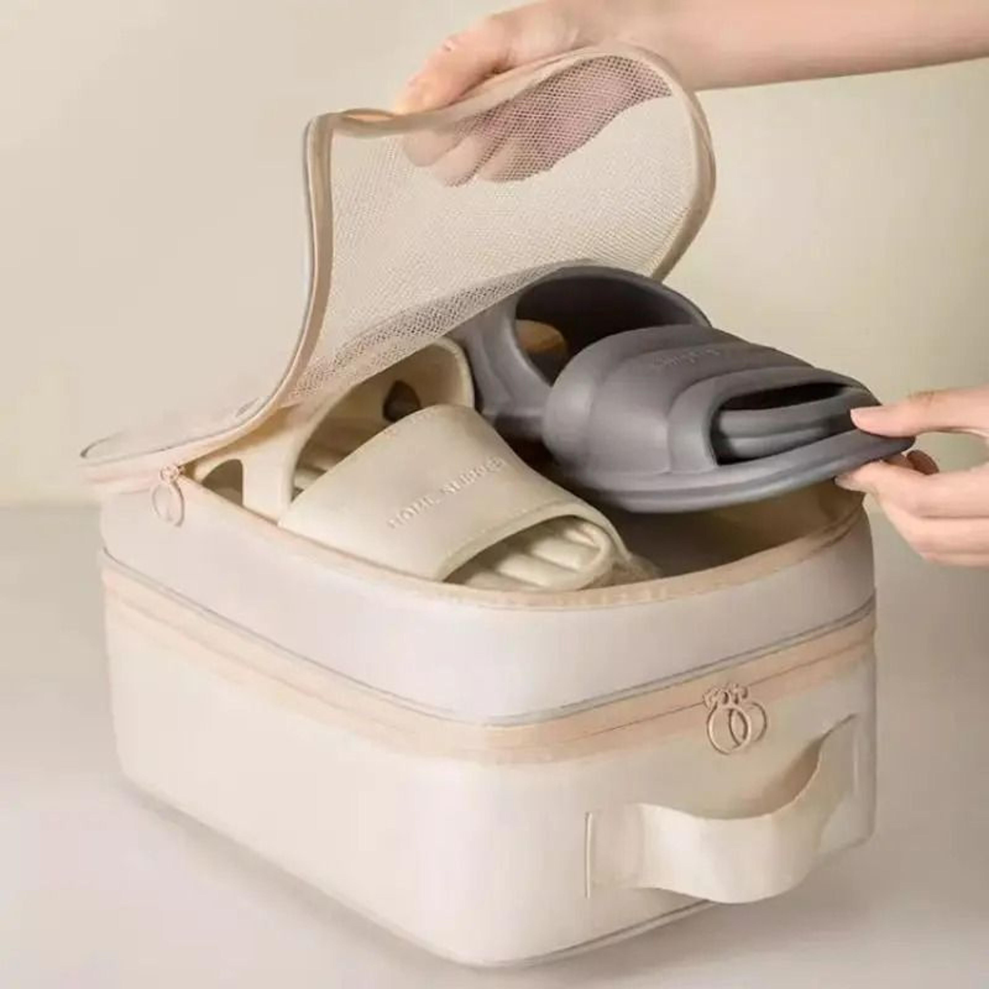 Breathable Multi Pair Travel Shoe Storage Bag 1